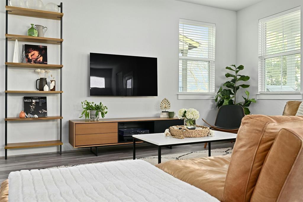 7318 Harmony Shoals Bnd # 182, Austin, TX 78744