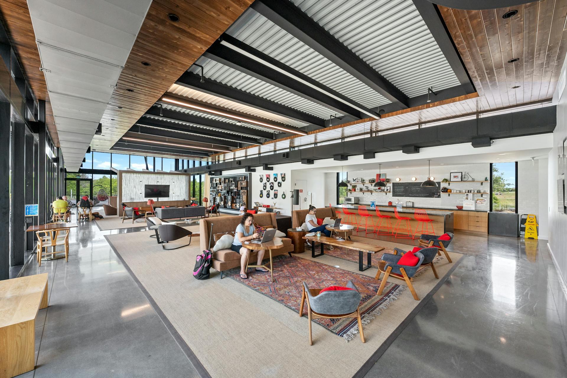 7318 Harmony Shoals Bnd # 182, Austin, TX 78744