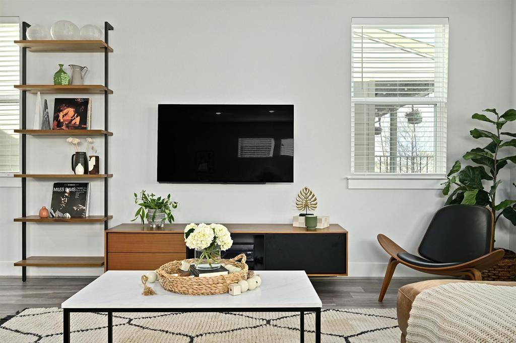 7318 Harmony Shoals Bnd # 182, Austin, TX 78744