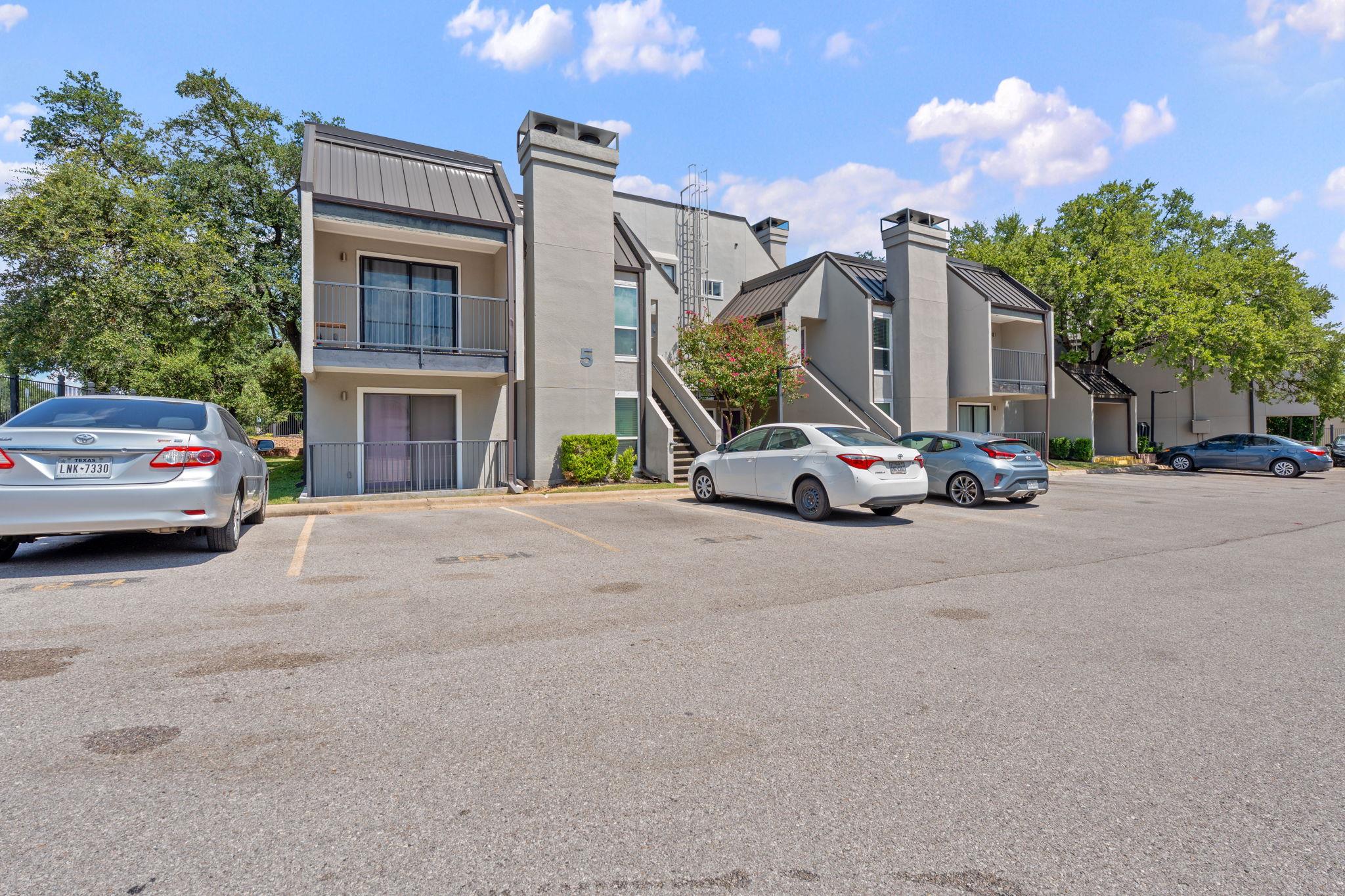 935 La Posada Dr # 254, Austin, TX 78752