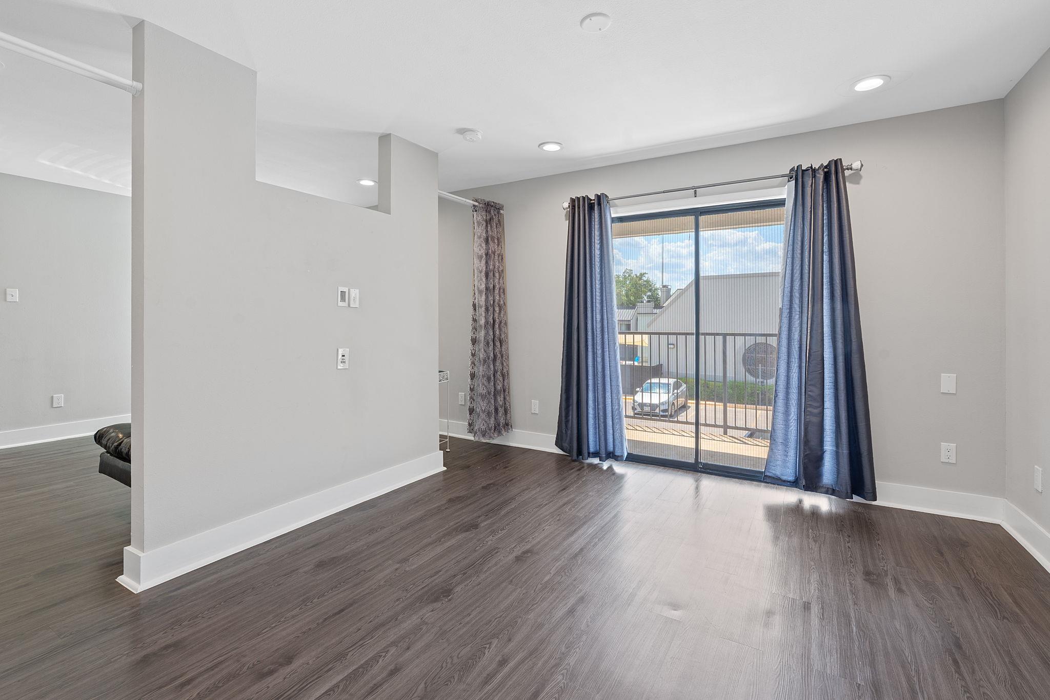 935 La Posada Dr # 254, Austin, TX 78752