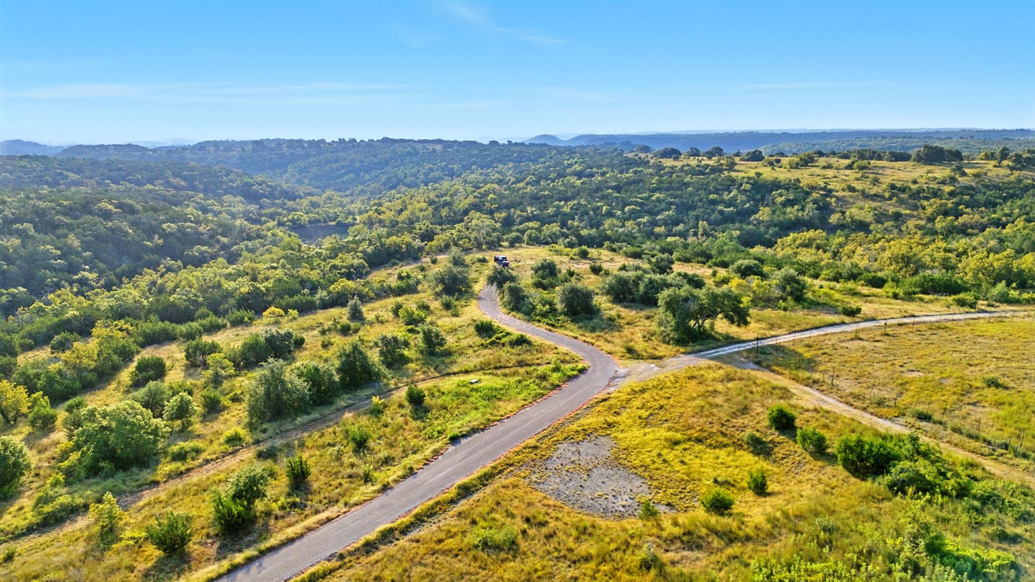 753 W Sunset Dr, Johnson City, TX 78636