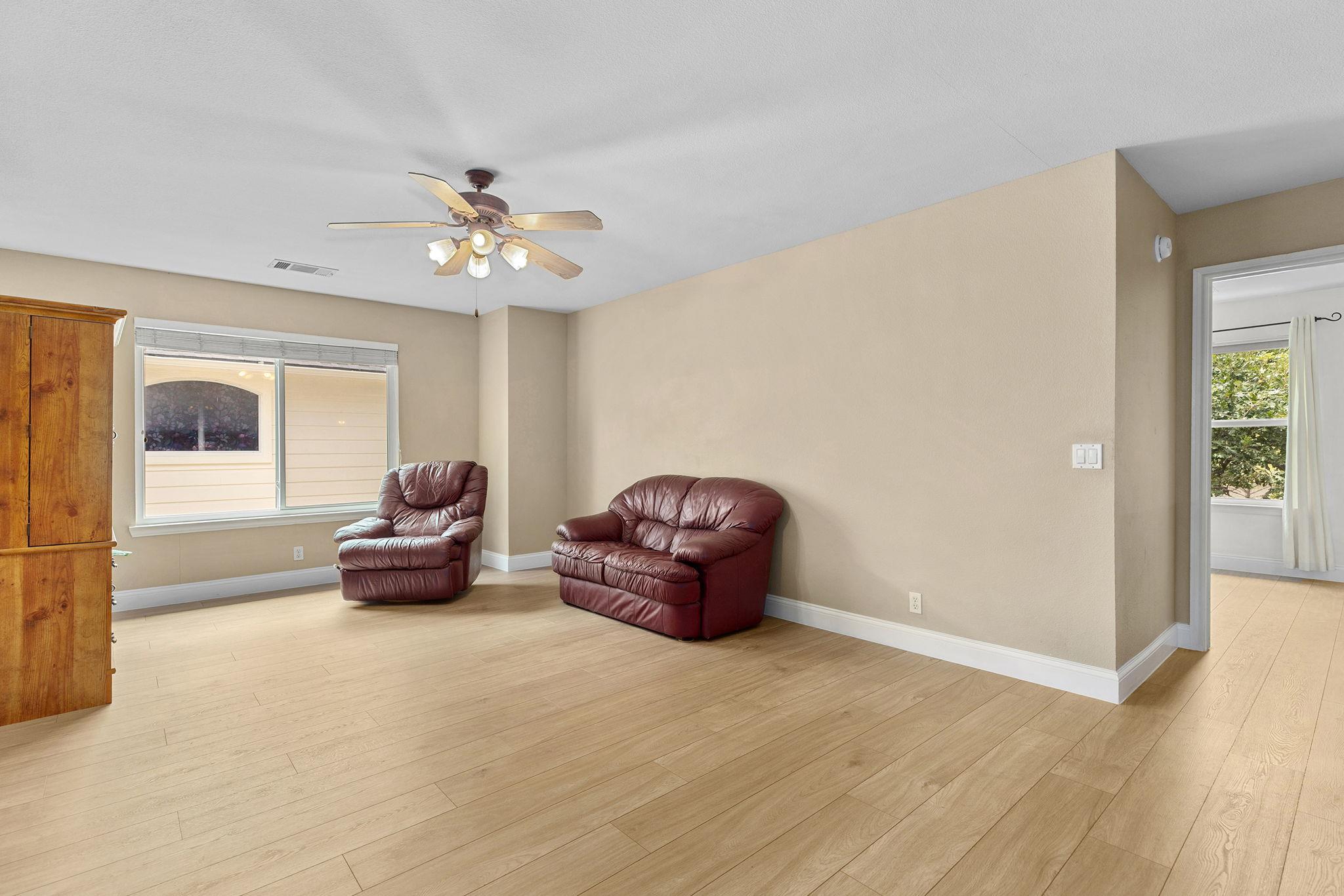 6059 Almelo Dr, Round Rock, TX 78681