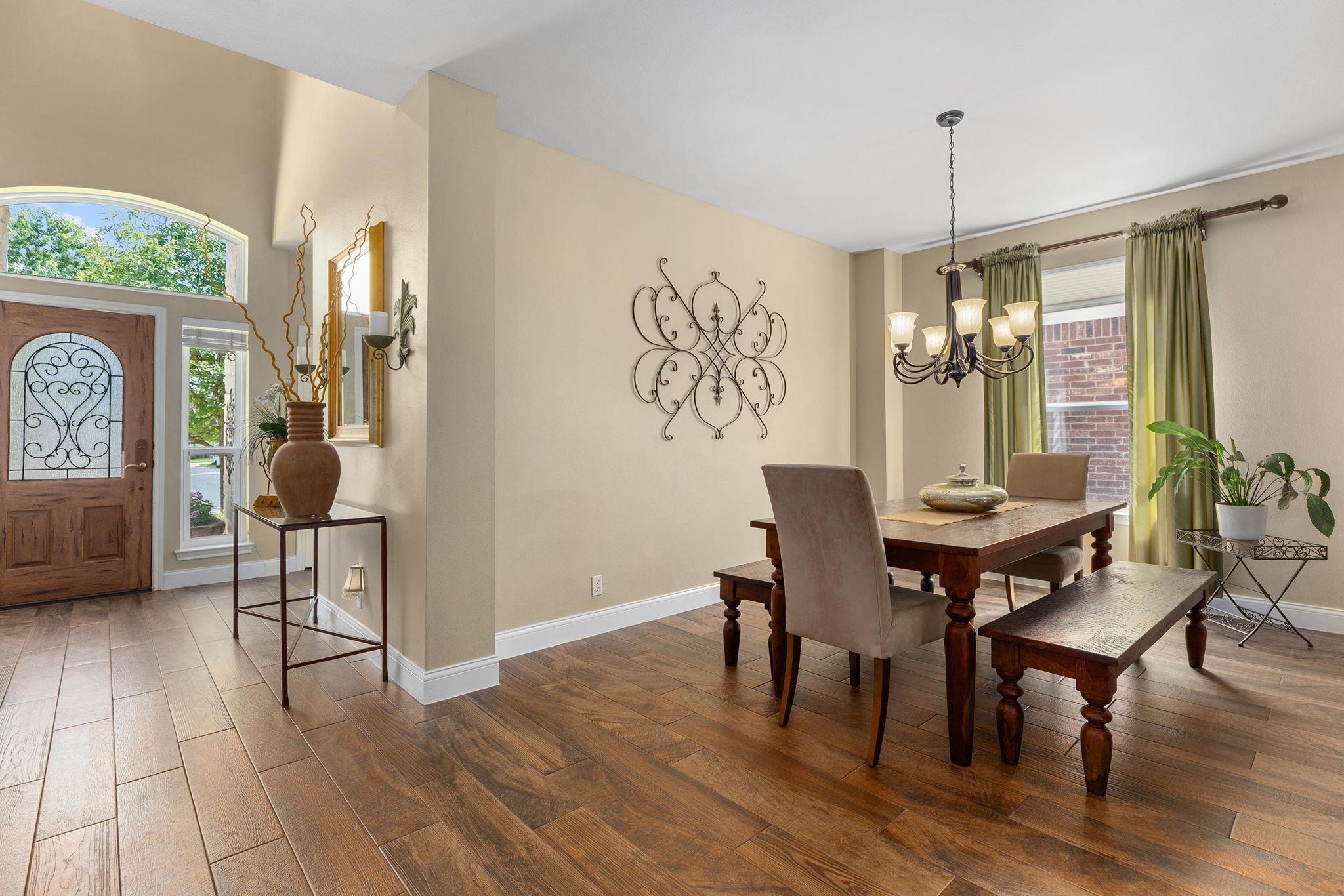 6059 Almelo Dr, Round Rock, TX 78681