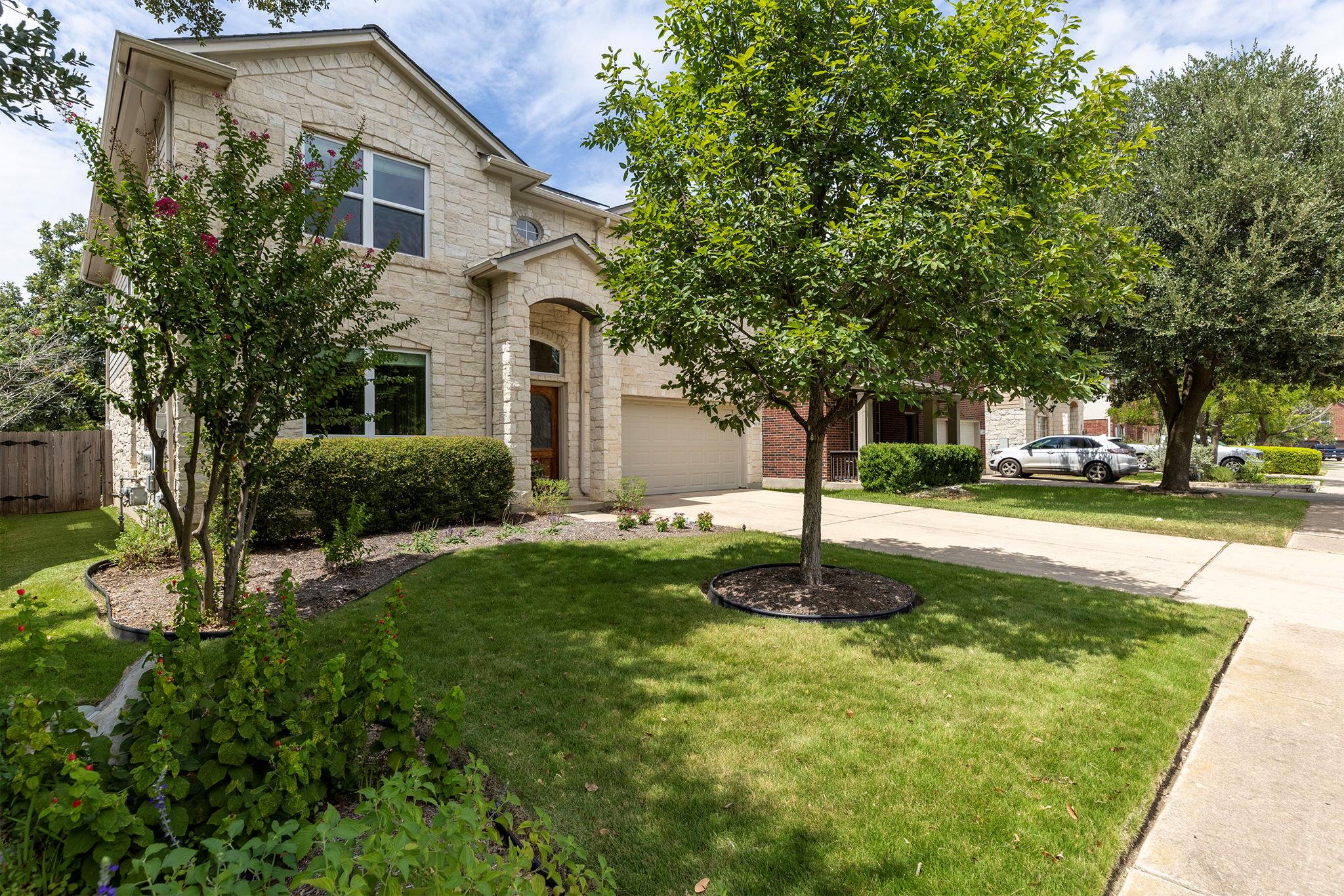 6059 Almelo Dr, Round Rock, TX 78681