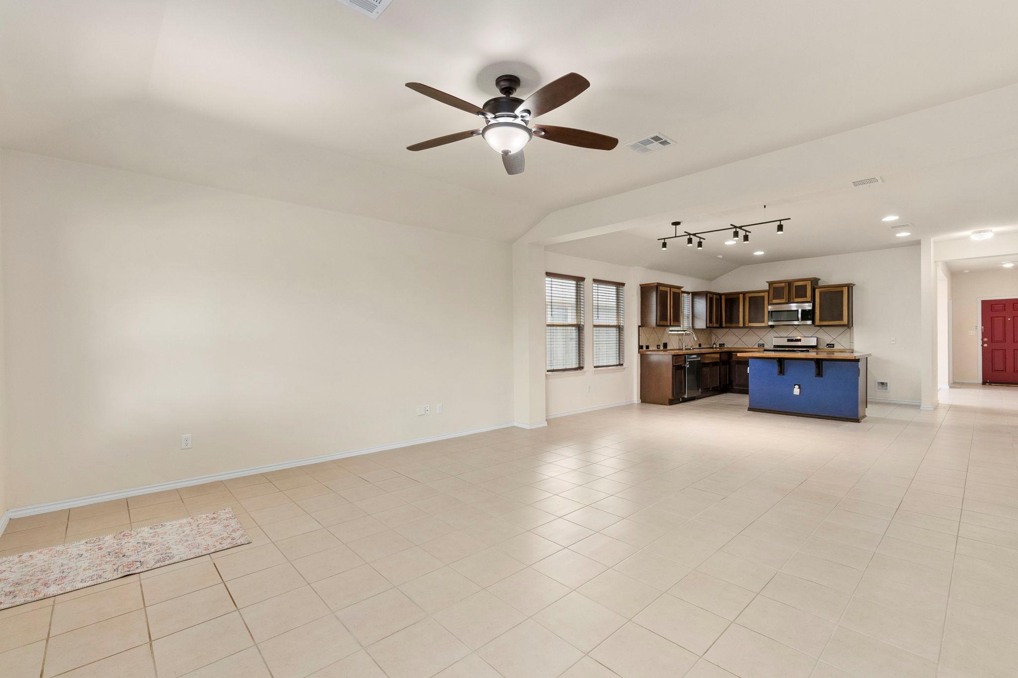 224 Horsemint Way, San Marcos, TX 78666