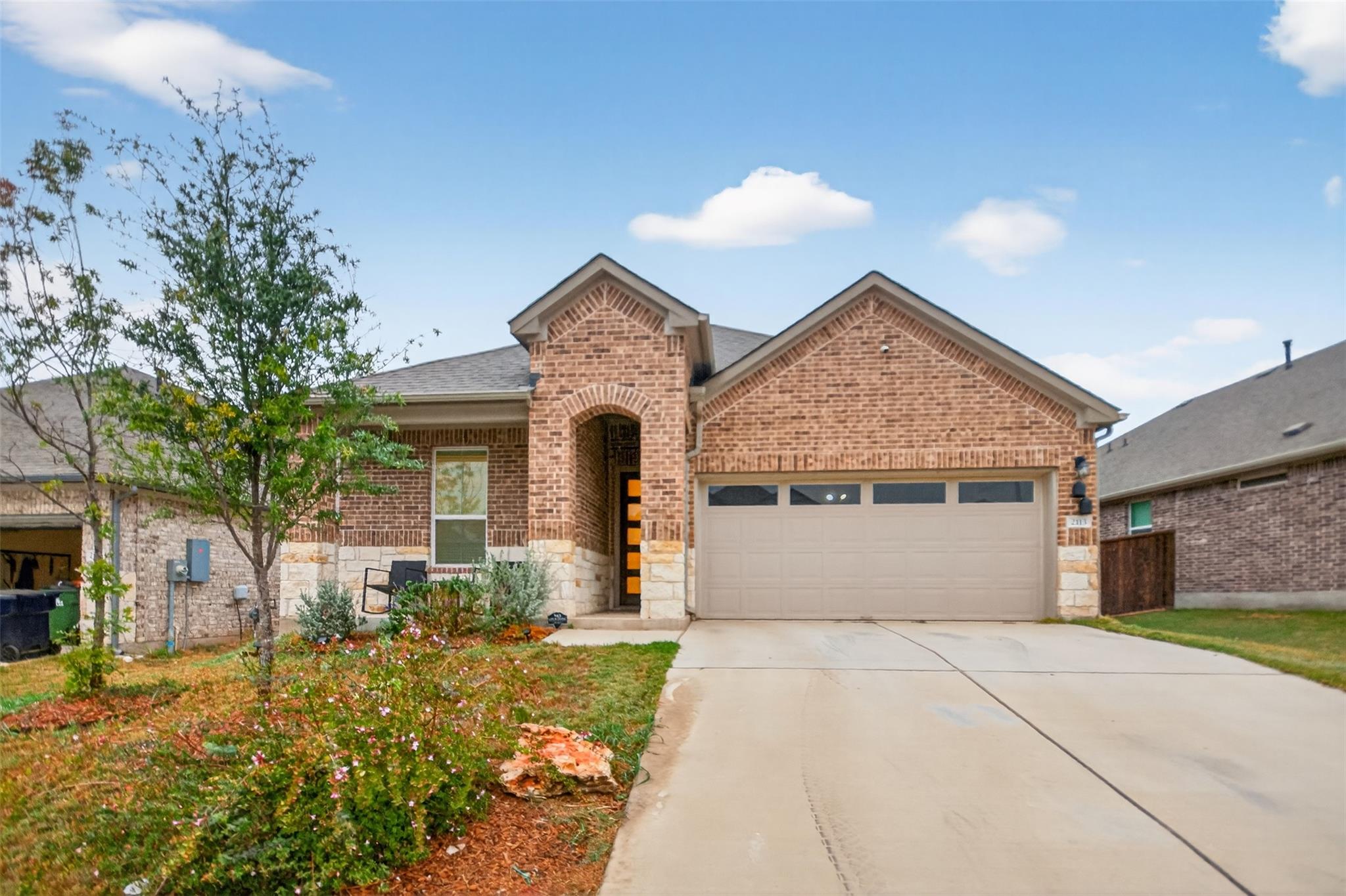 2113 Rosin Jaw Walk, Leander, TX 78641