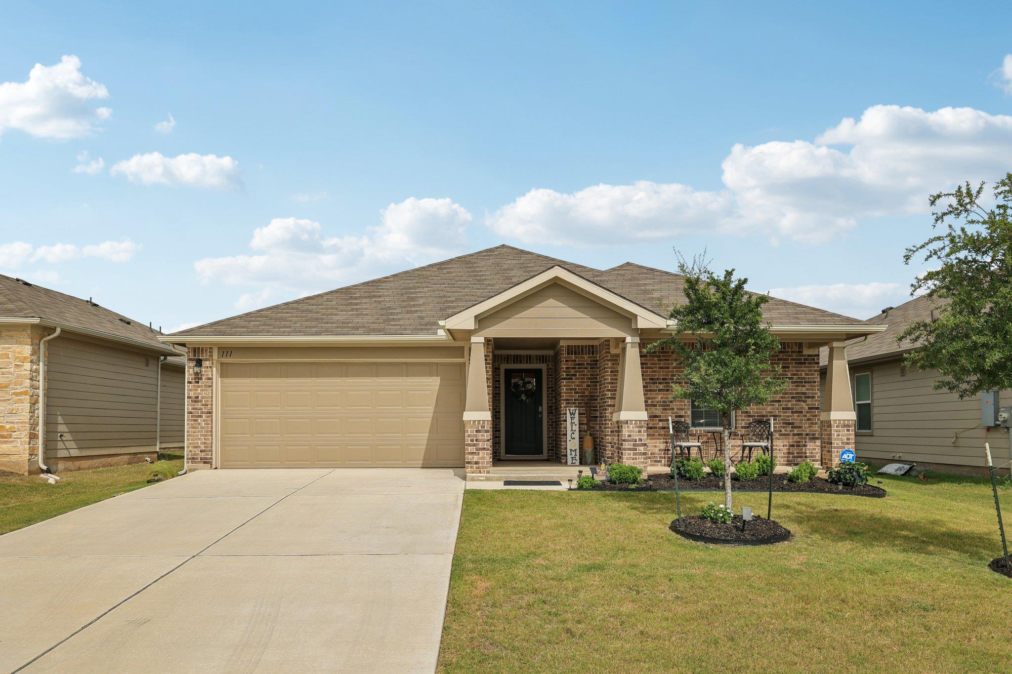 111 Krause Springs Dr, Hutto, TX 78634