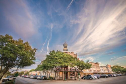 116 Maywood Ln, Jarrell, TX 76537