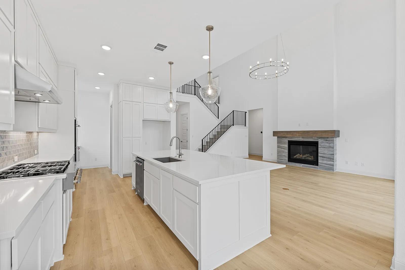 1805 Crimson Sunset Dr, Georgetown, TX 78628