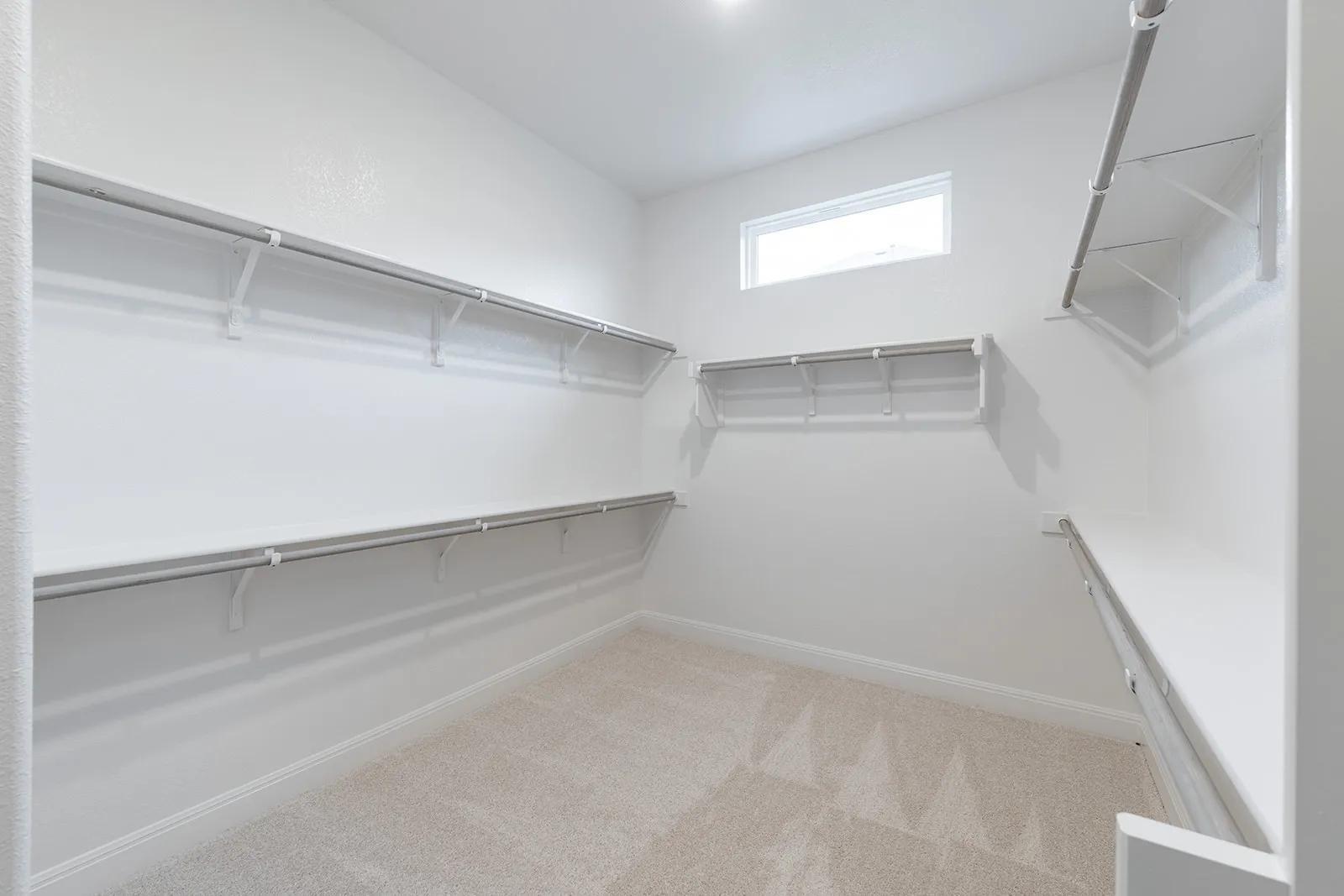 1805 Crimson Sunset Dr, Georgetown, TX 78628