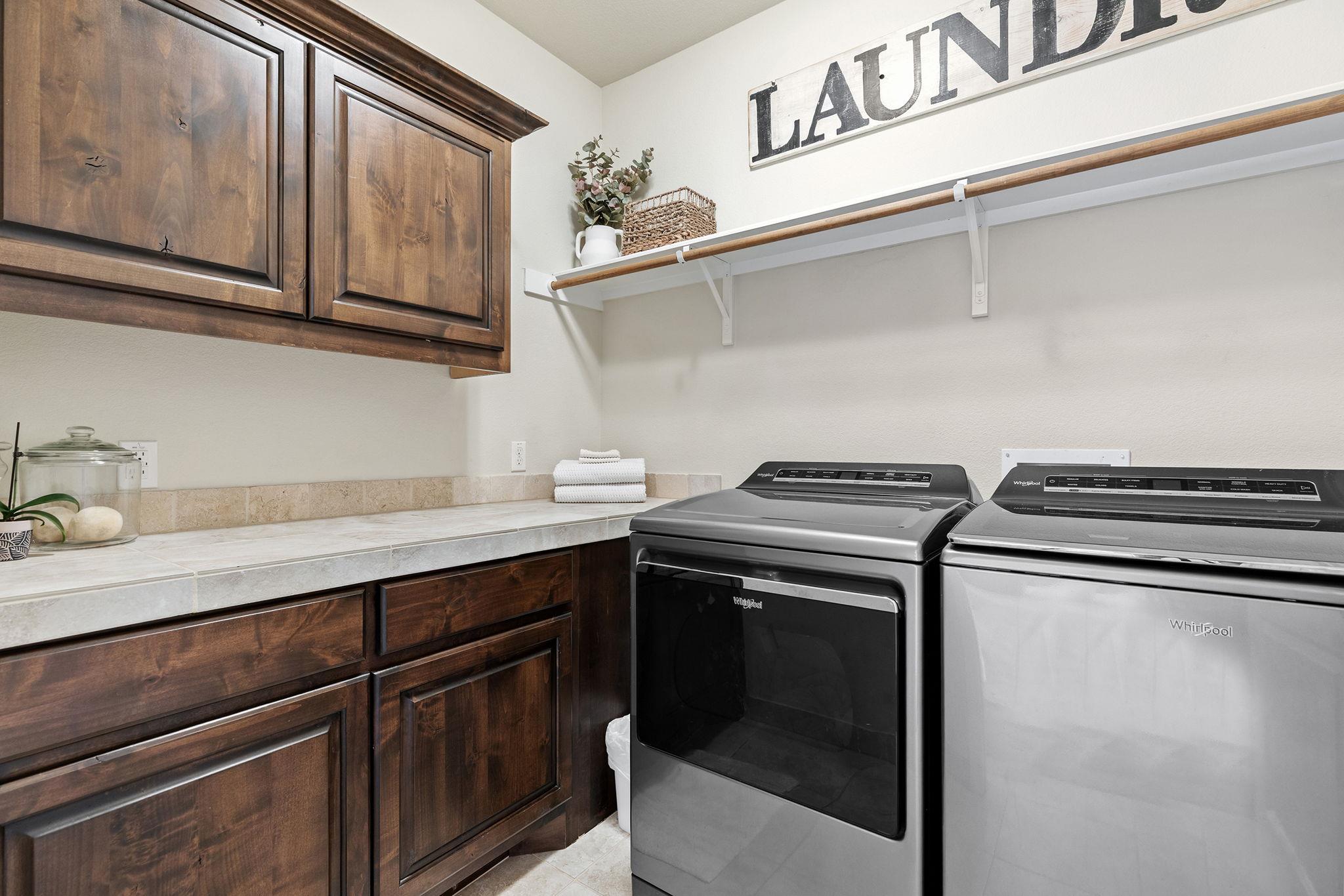 206 Campo Colinas Dr, Bertram, TX 78605