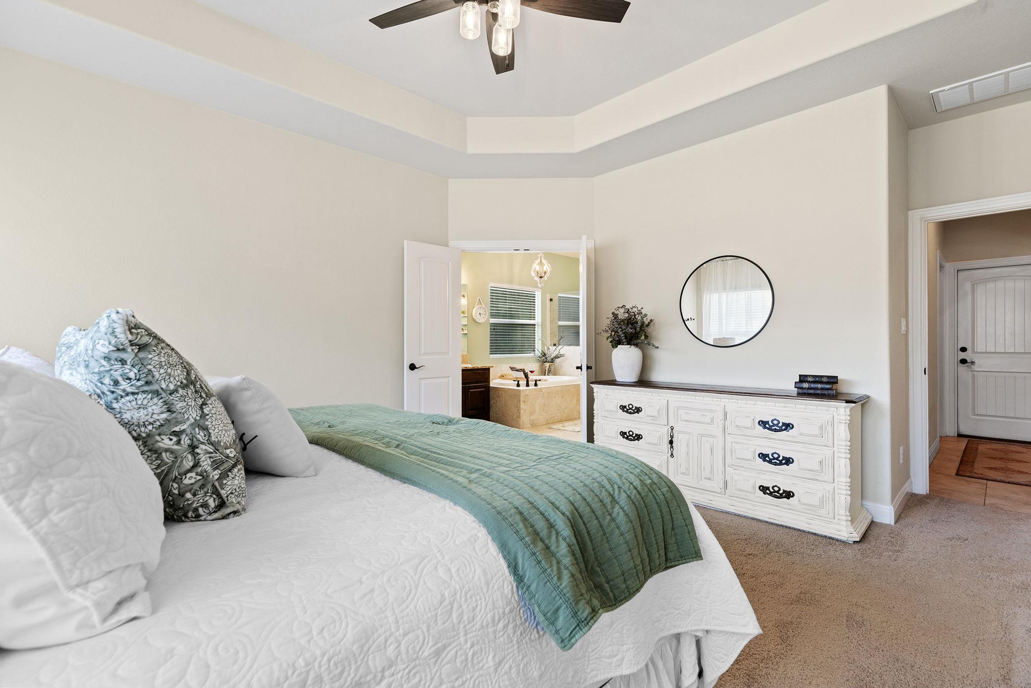 206 Campo Colinas Dr, Bertram, TX 78605