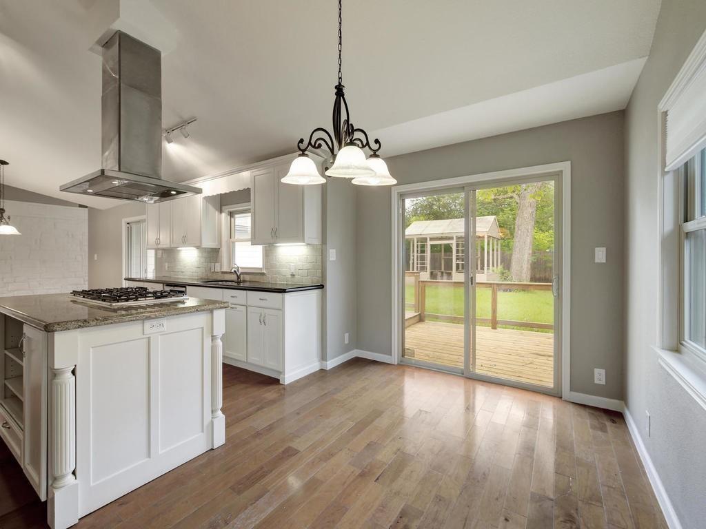 2905 Perry Ln, Austin, TX 78731