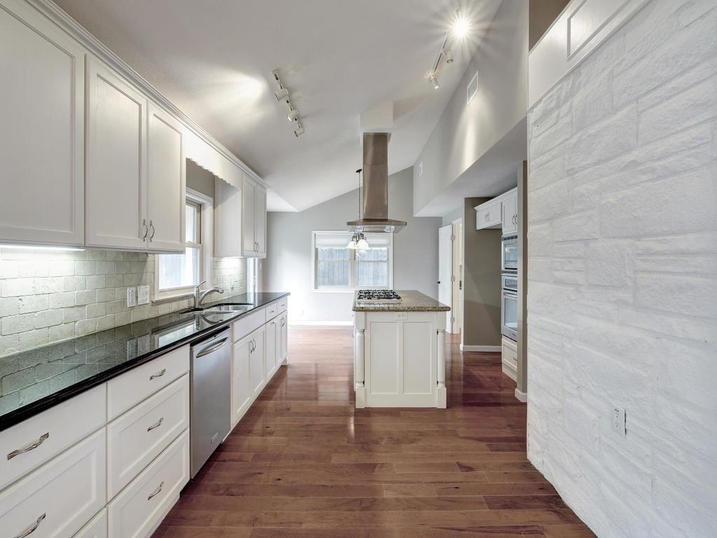 2905 Perry Ln, Austin, TX 78731