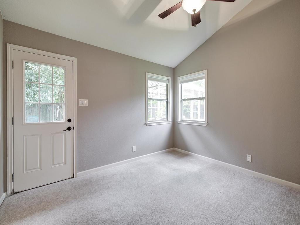 2905 Perry Ln, Austin, TX 78731