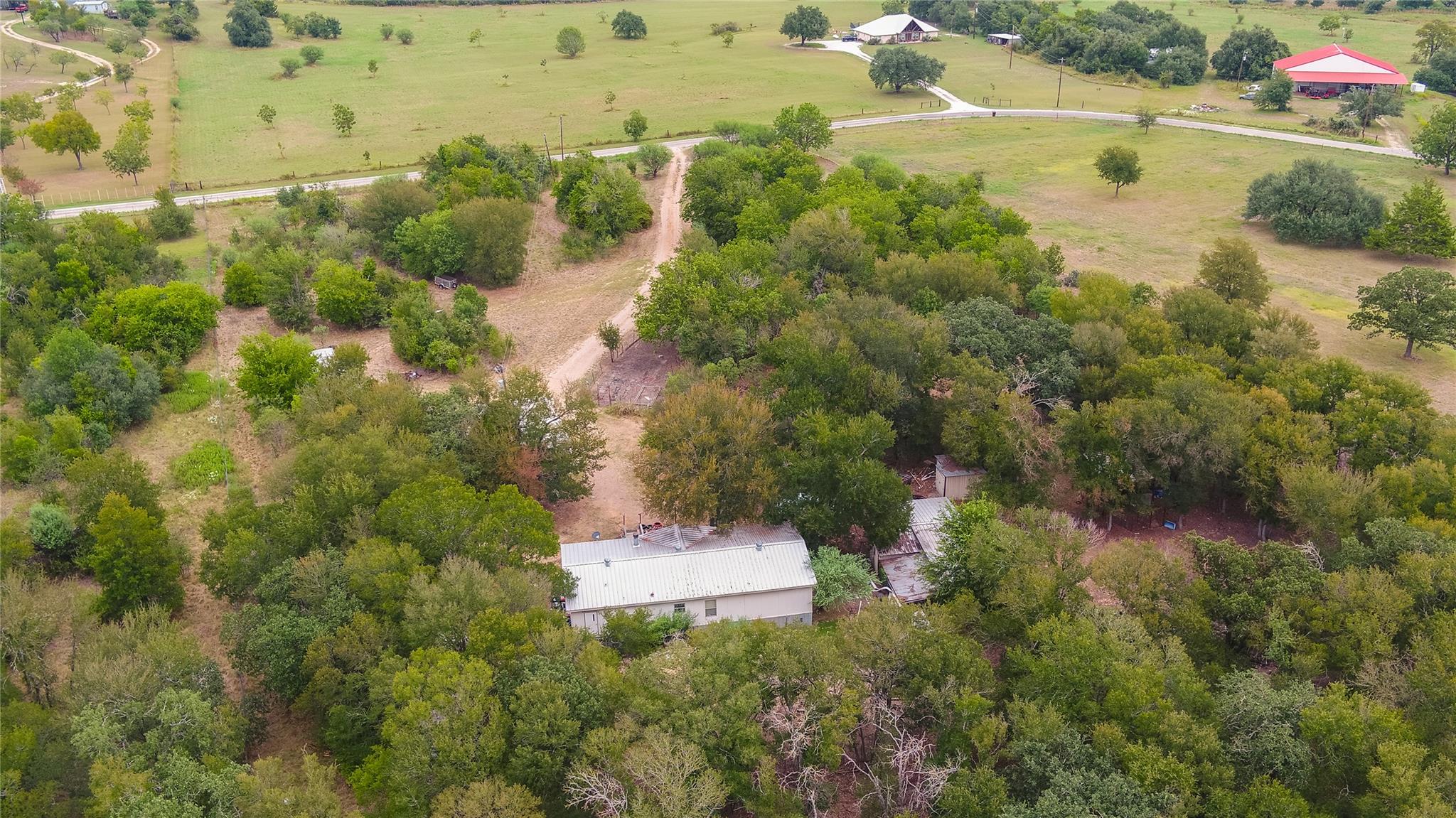 2348 County Road 404 Loop, Bartlett, TX 76511