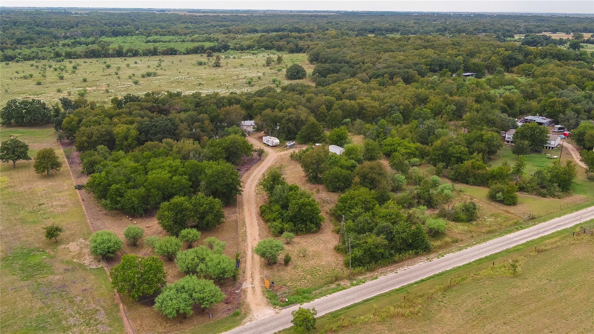 2348 County Road 404 Loop, Bartlett, TX 76511