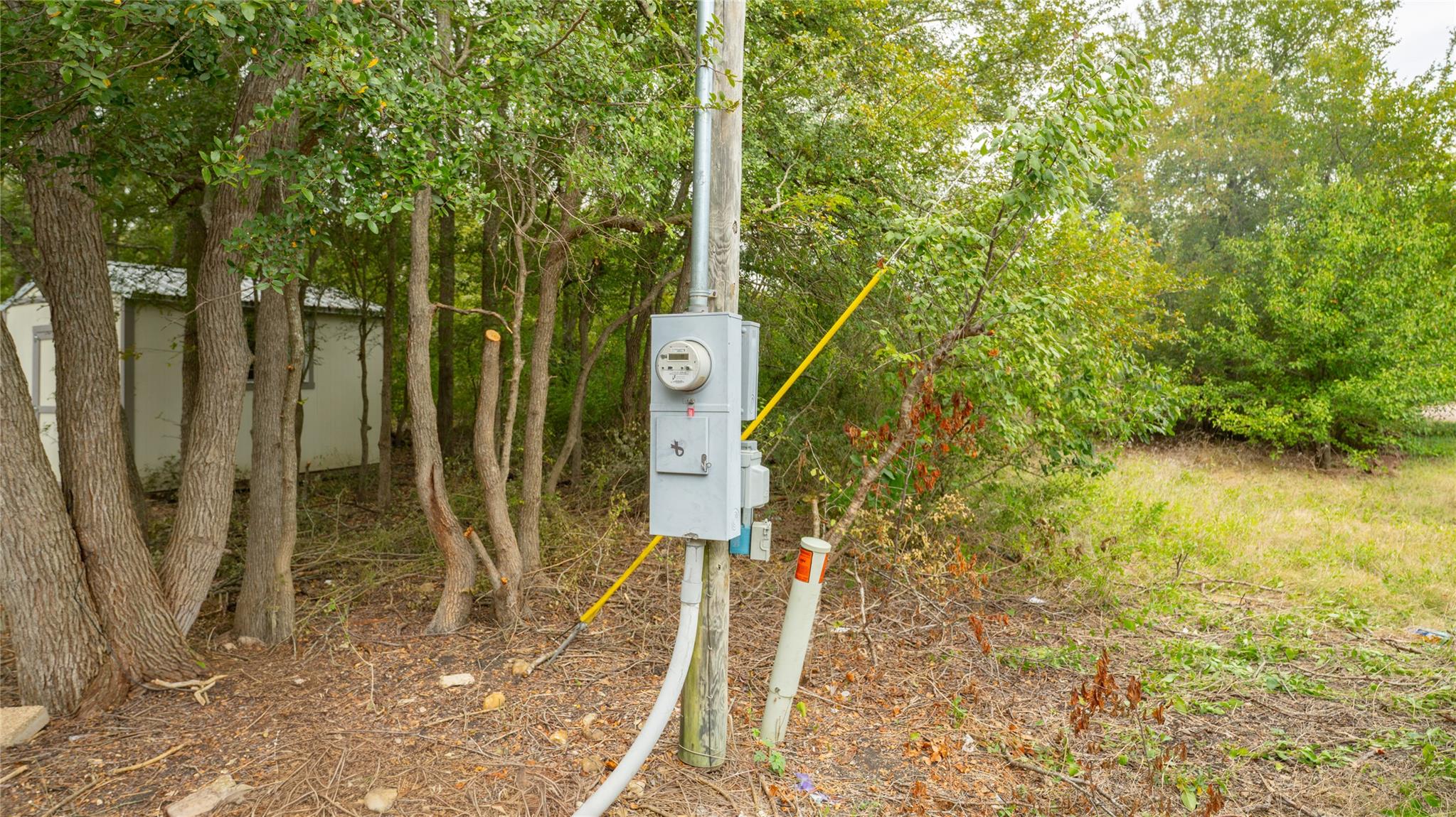 2348 County Road 404 Loop, Bartlett, TX 76511