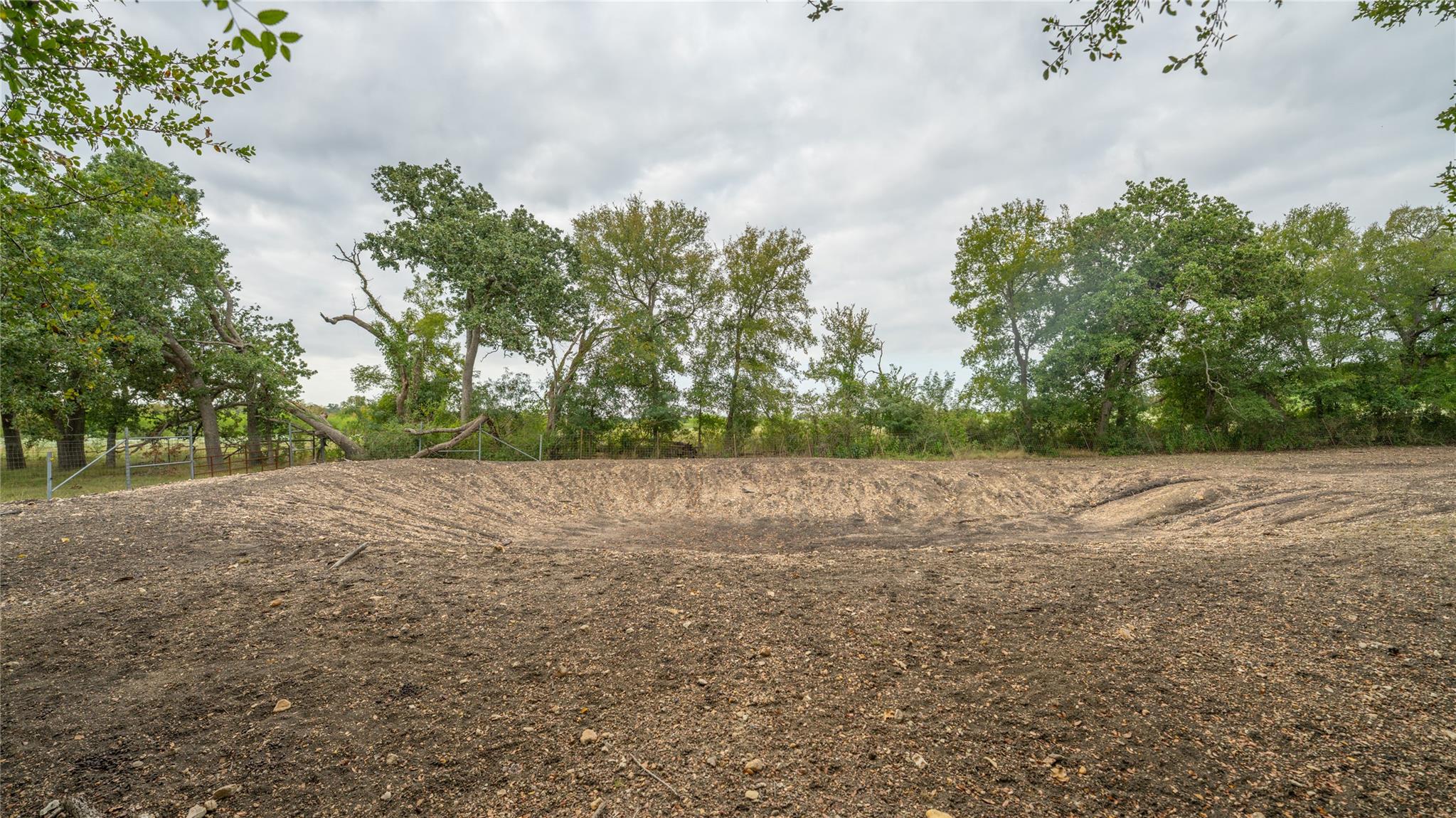 2348 County Road 404 Loop, Bartlett, TX 76511