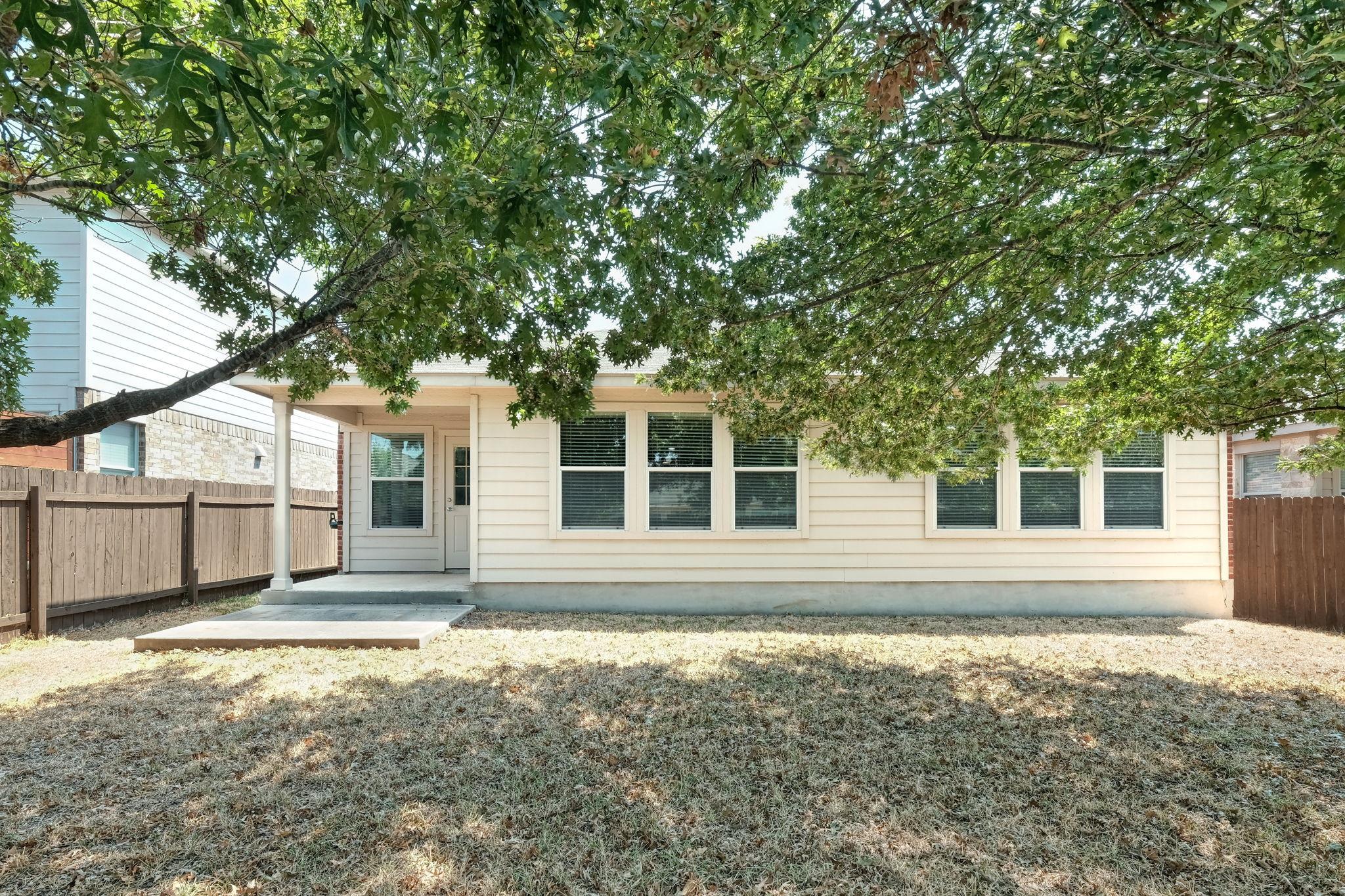 409 Lark St, Leander, TX 78641