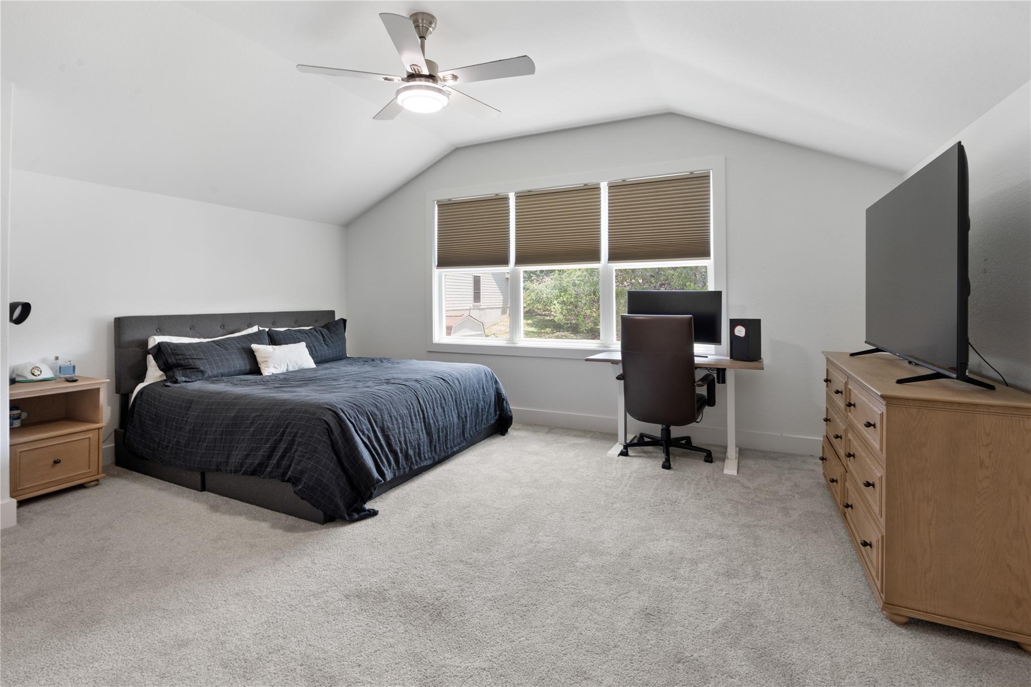 21203 Kiowa Cv, Lago Vista, TX 78645