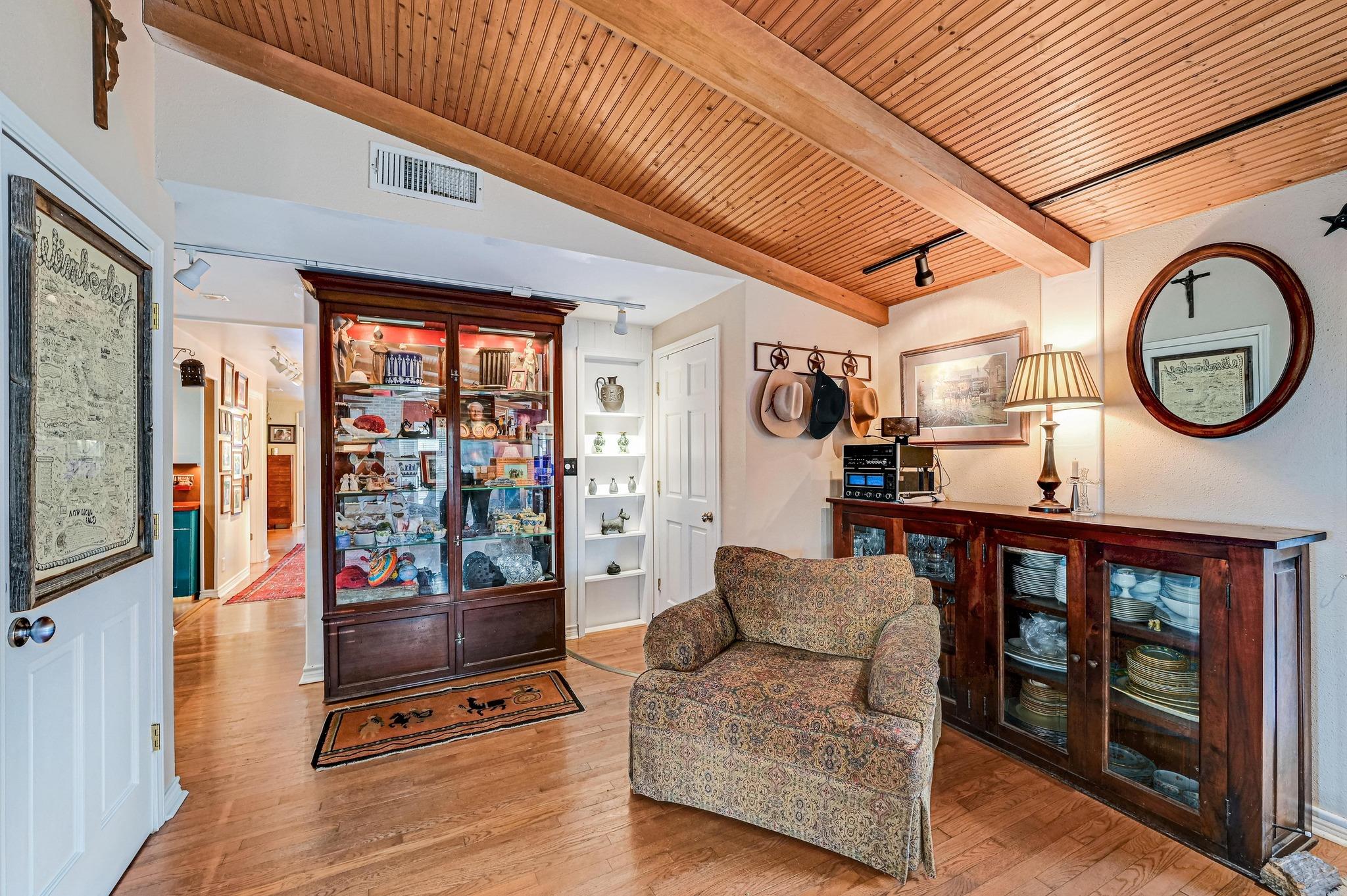 2101 Lone Man Mountain Rd, Wimberley, TX 78676