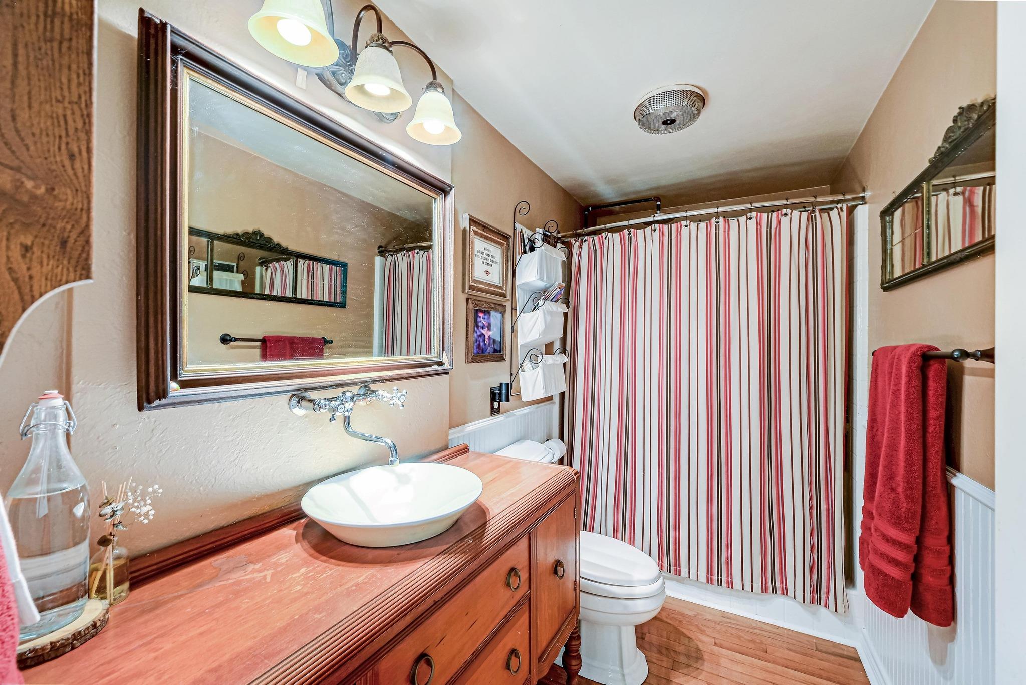 2101 Lone Man Mountain Rd, Wimberley, TX 78676