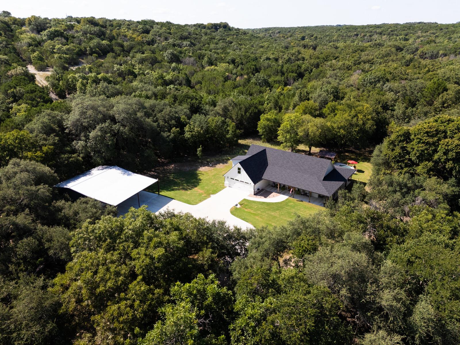 428 12th St, Valley Mills, TX 76689