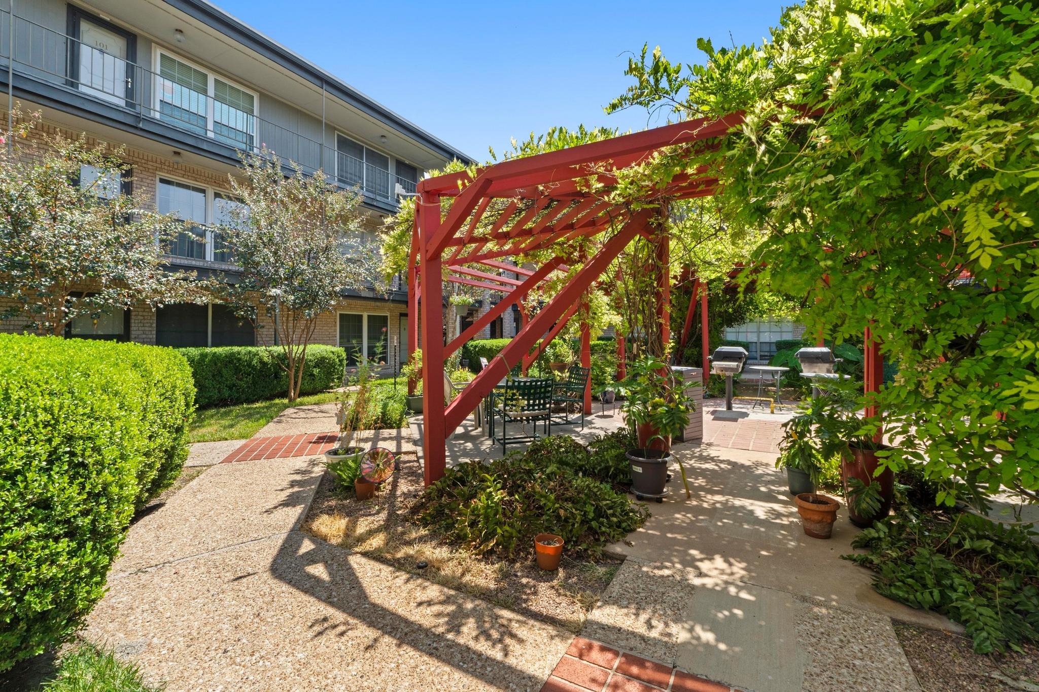 2425 Ashdale Dr # 51, Austin, TX 78757