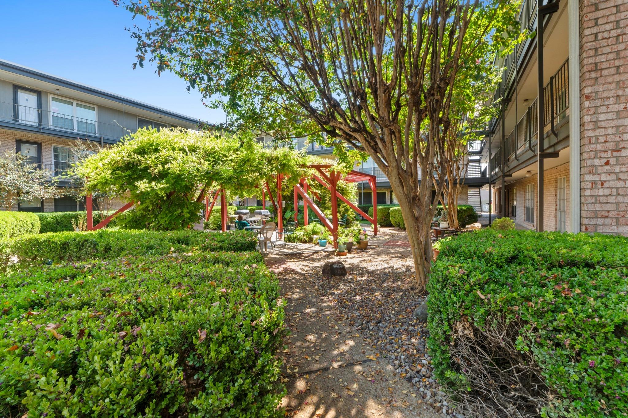 2425 Ashdale Dr # 51, Austin, TX 78757