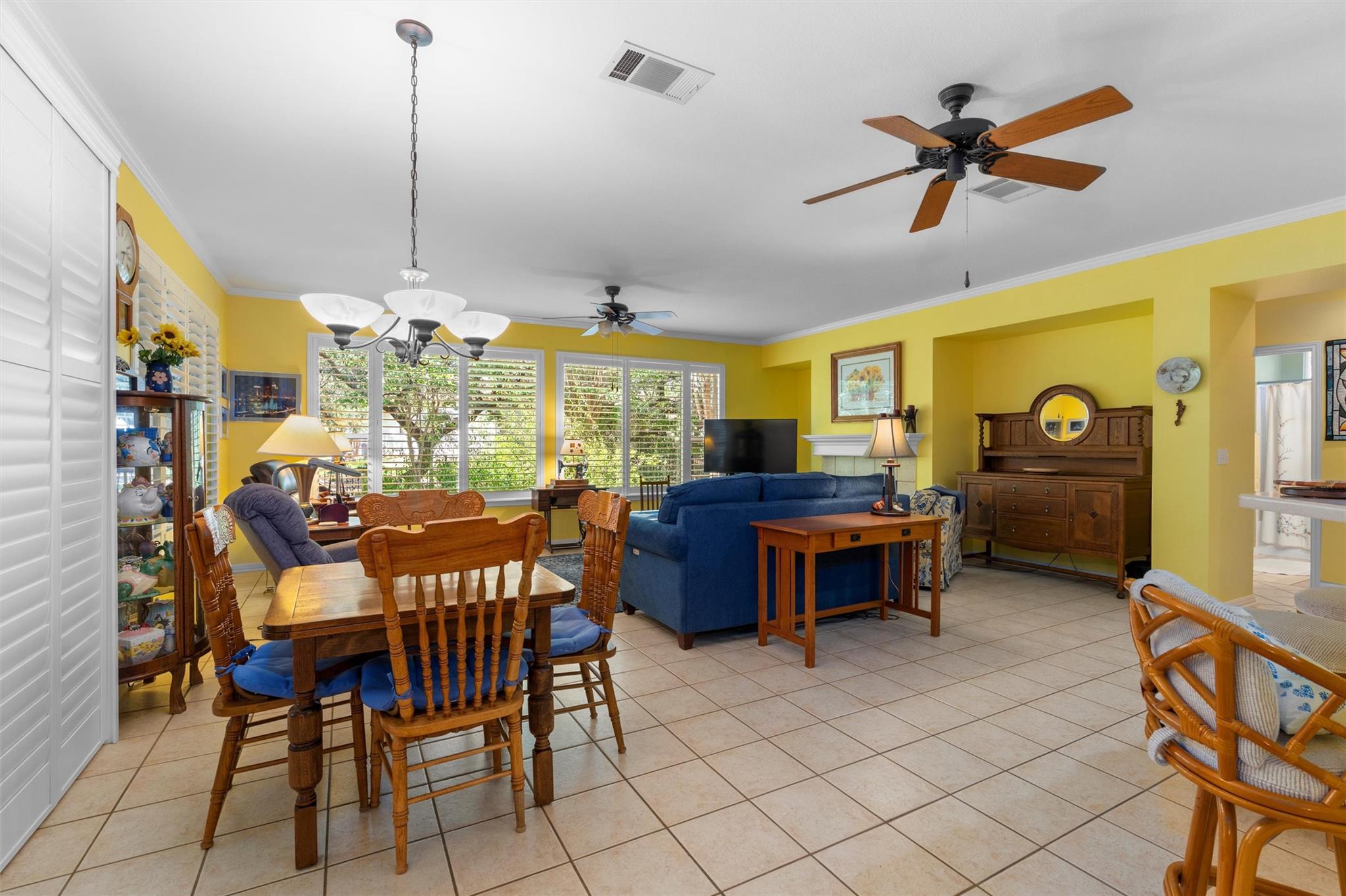 130 Great Frontier Dr, Georgetown, TX 78633