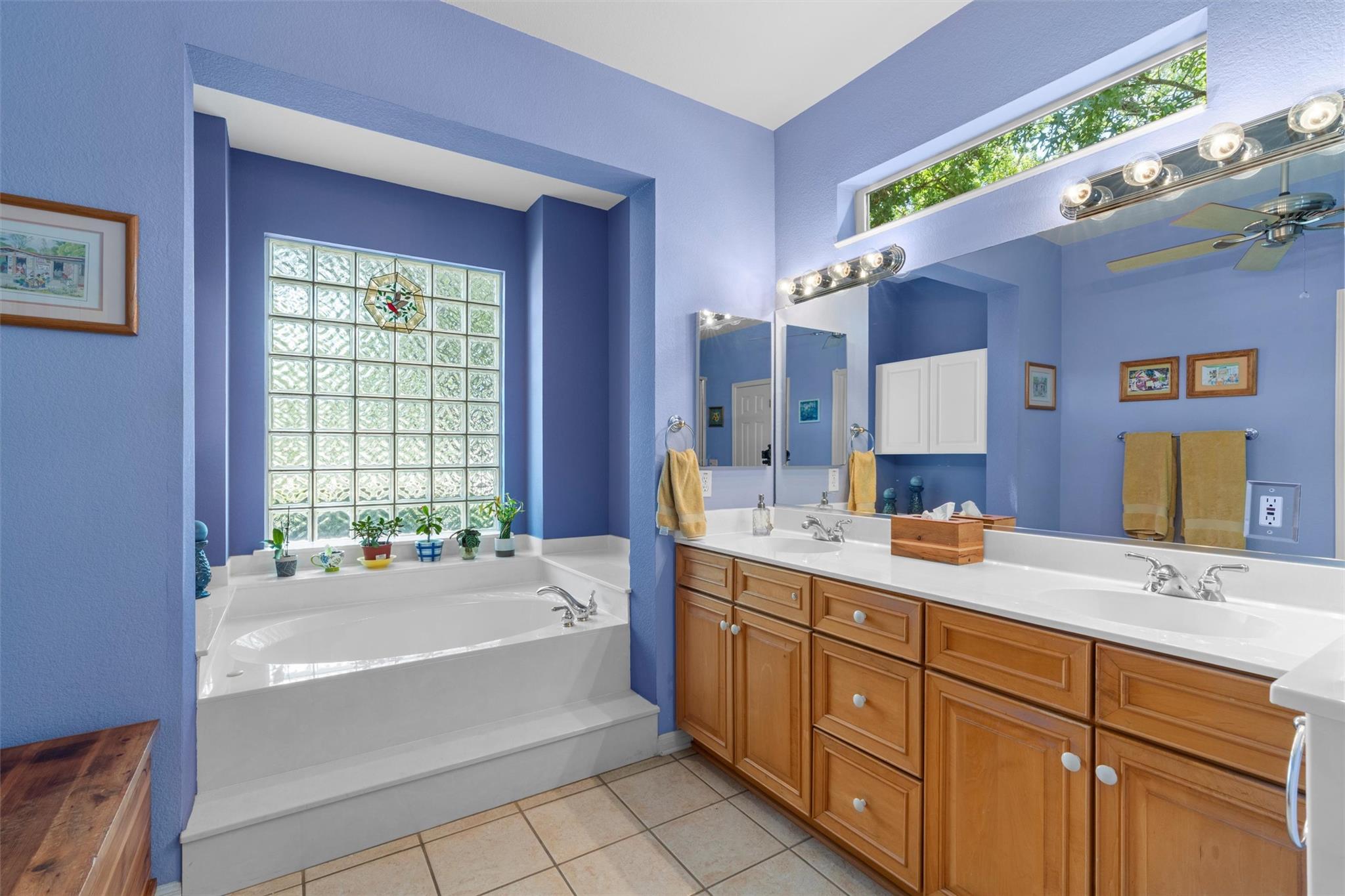 130 Great Frontier Dr, Georgetown, TX 78633