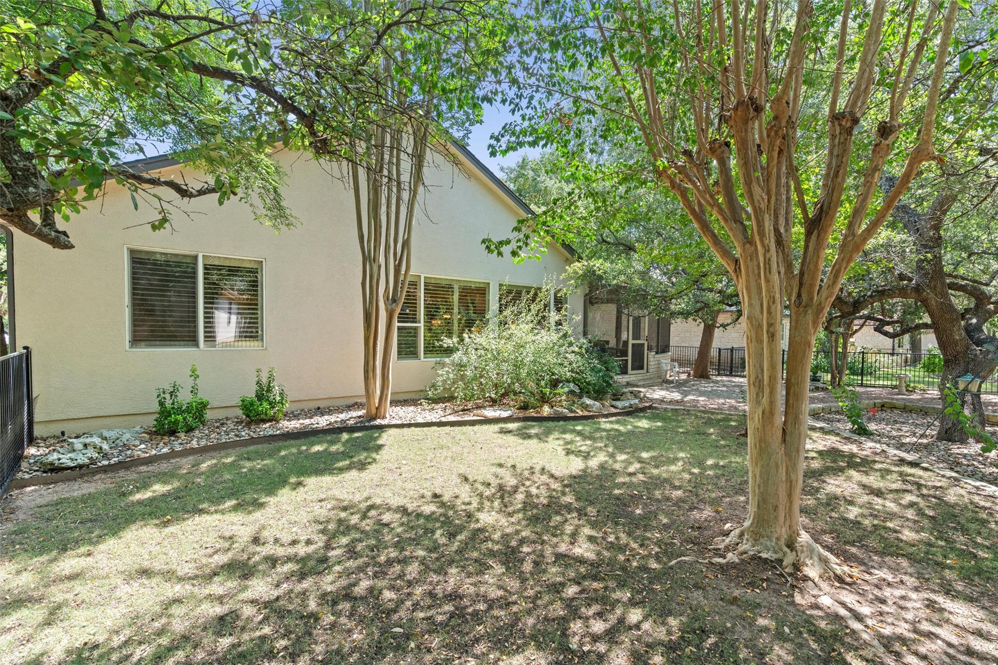 130 Great Frontier Dr, Georgetown, TX 78633