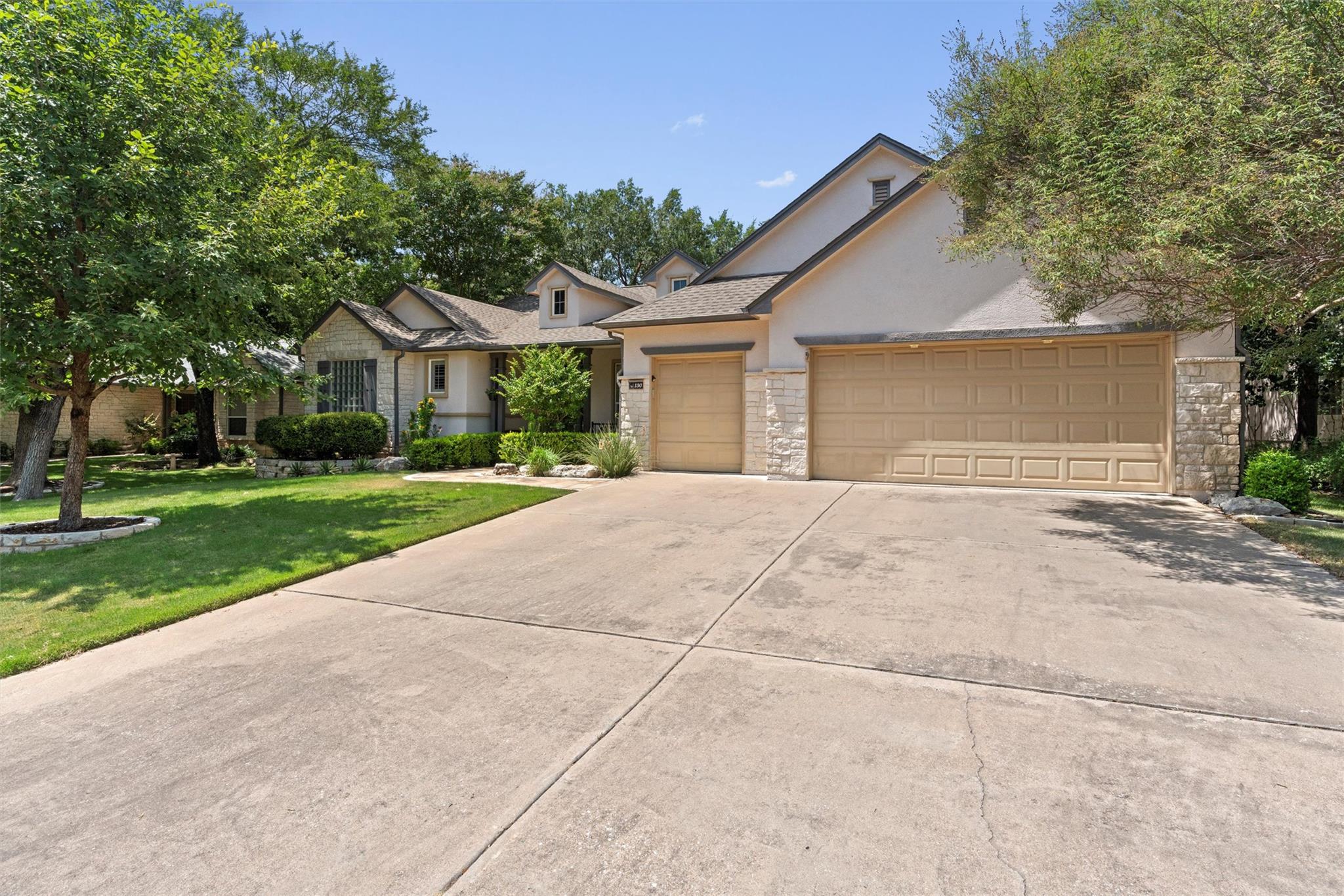 130 Great Frontier Dr, Georgetown, TX 78633