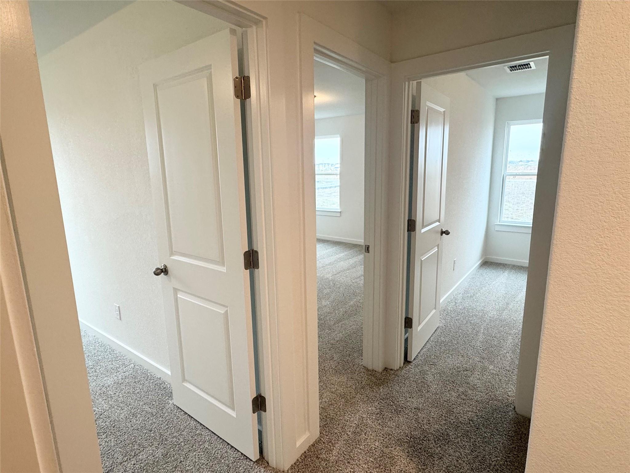 128 Hazy View Rd, San Marcos, TX 78666