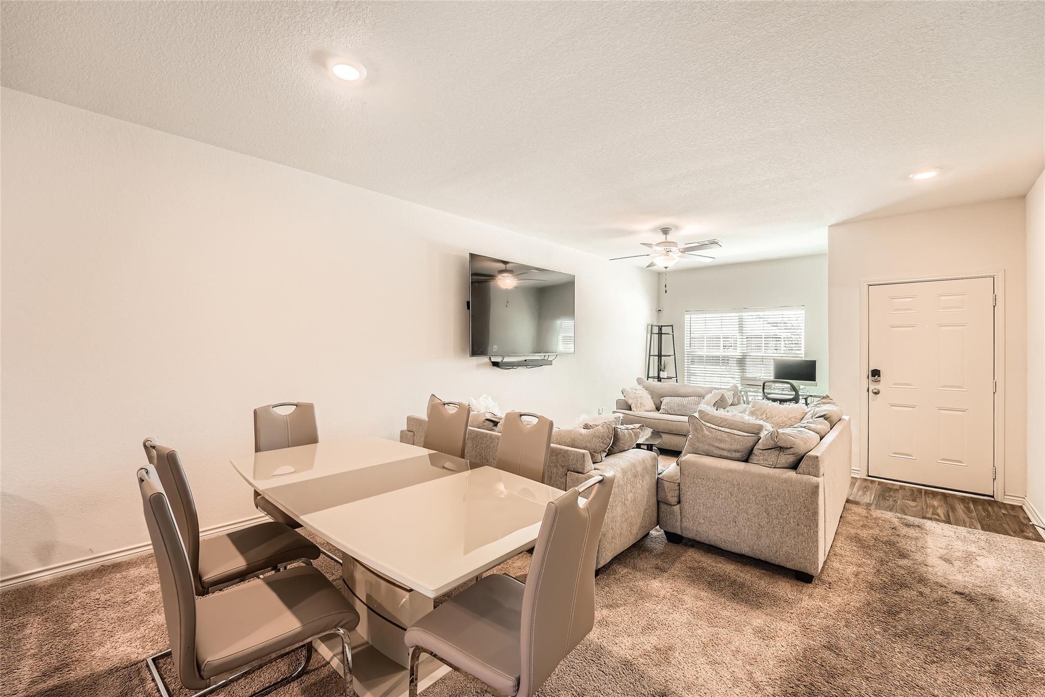 14513 Prairie Sod Ln, Elgin, TX 78621