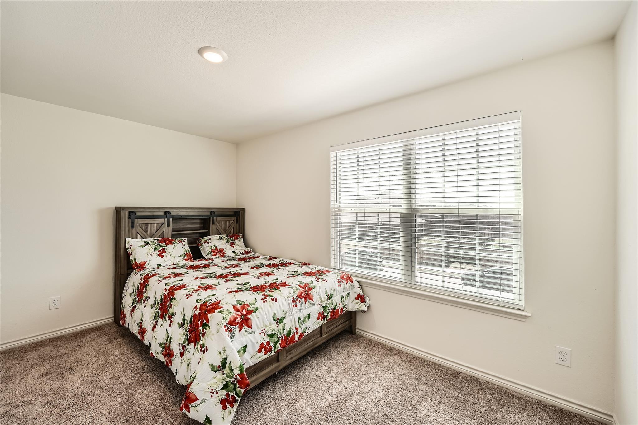 14513 Prairie Sod Ln, Elgin, TX 78621