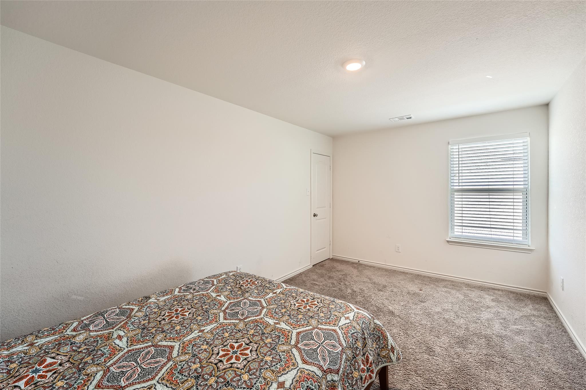 14513 Prairie Sod Ln, Elgin, TX 78621