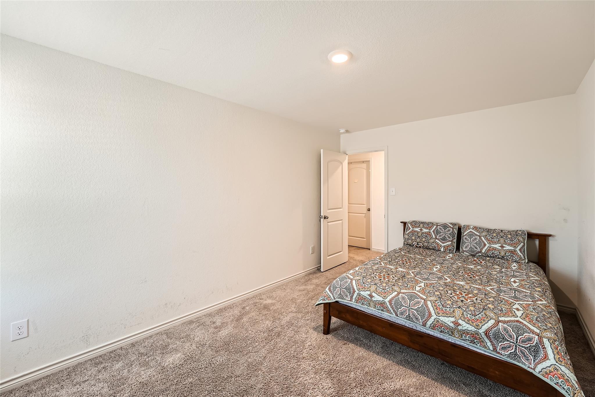 14513 Prairie Sod Ln, Elgin, TX 78621