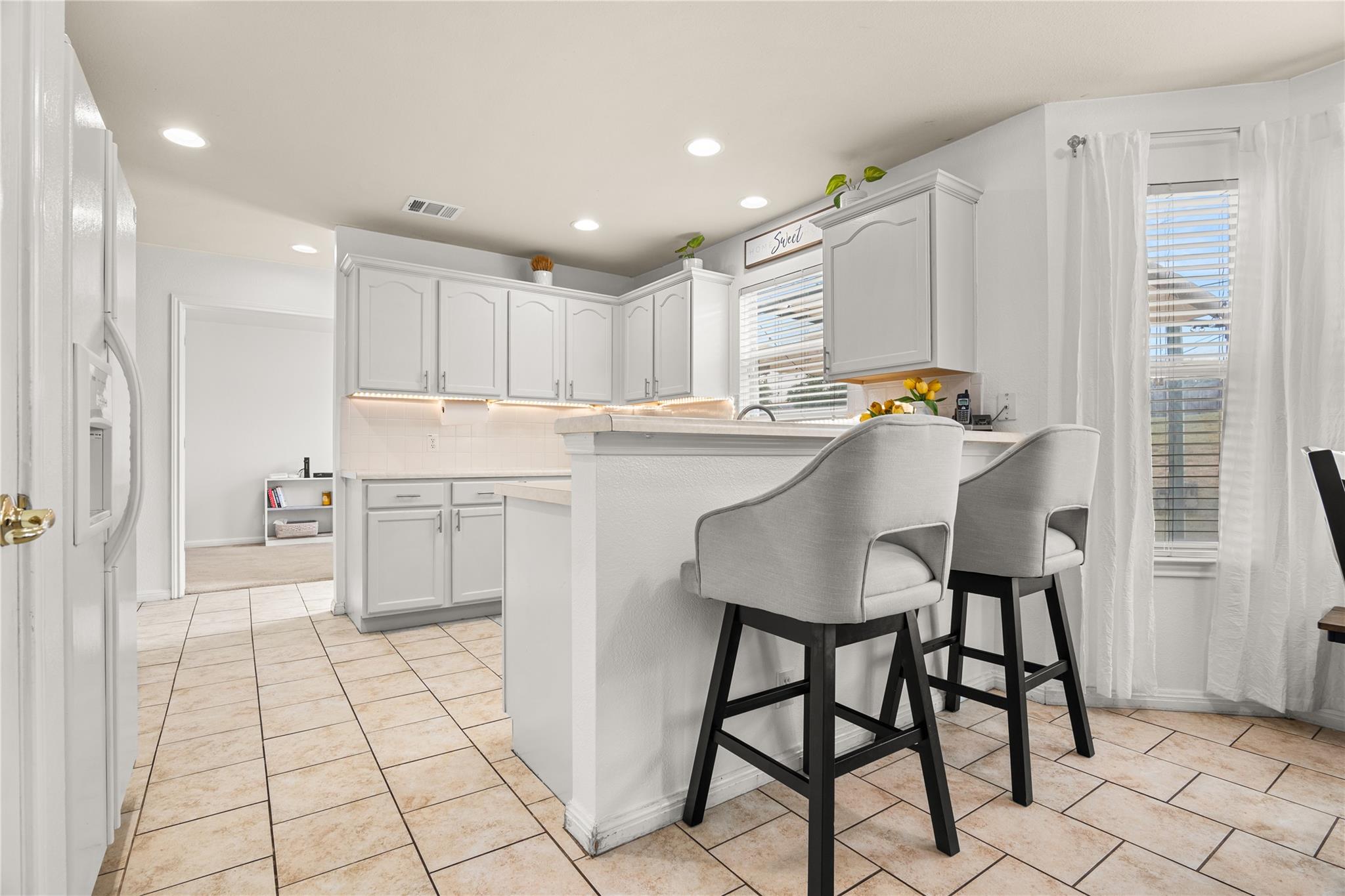 104 Toby Trl, Hutto, TX 78634