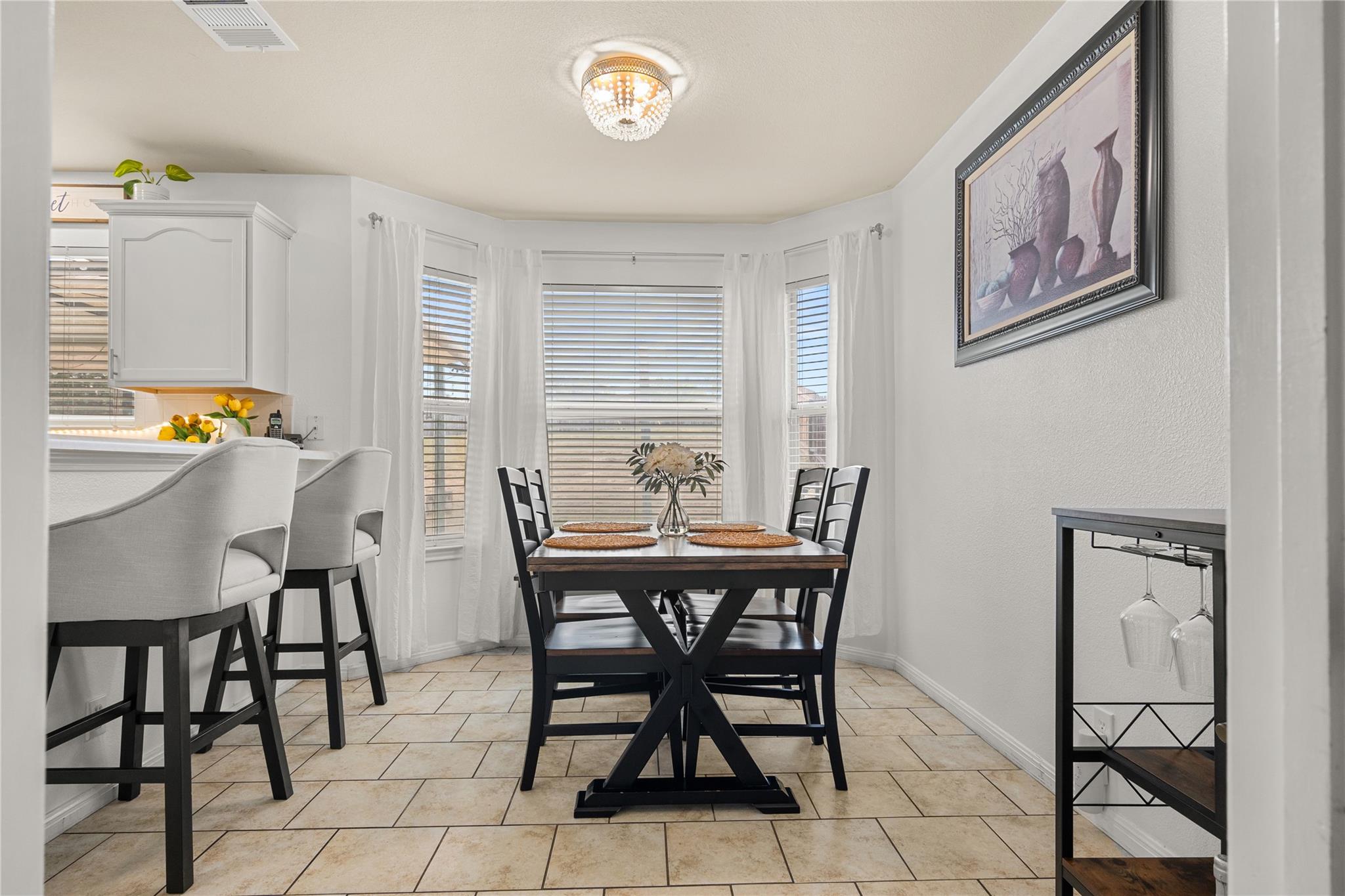 104 Toby Trl, Hutto, TX 78634