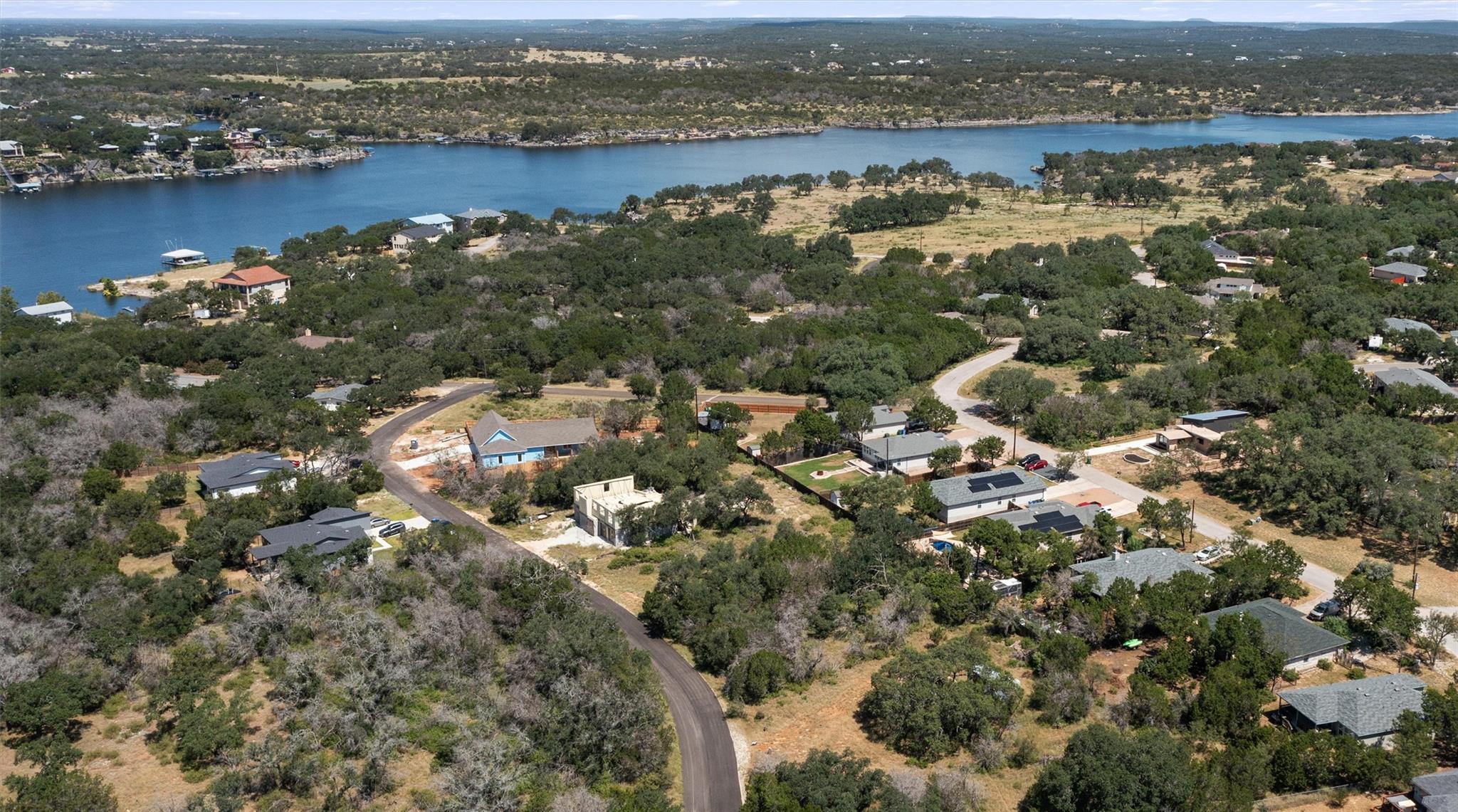 21800 Cardinal Ave, Lago Vista, TX 78645