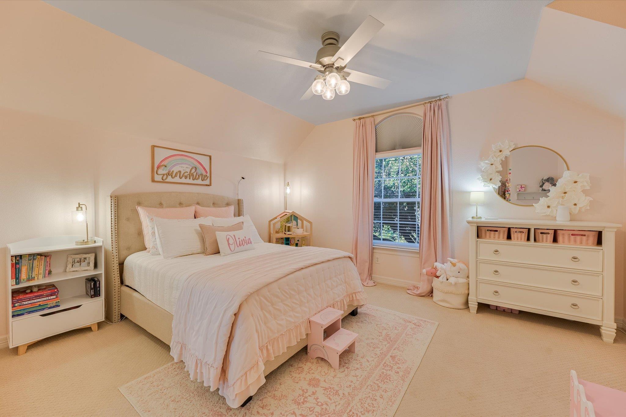 10129 Planters Woods Dr, Austin, TX 78730