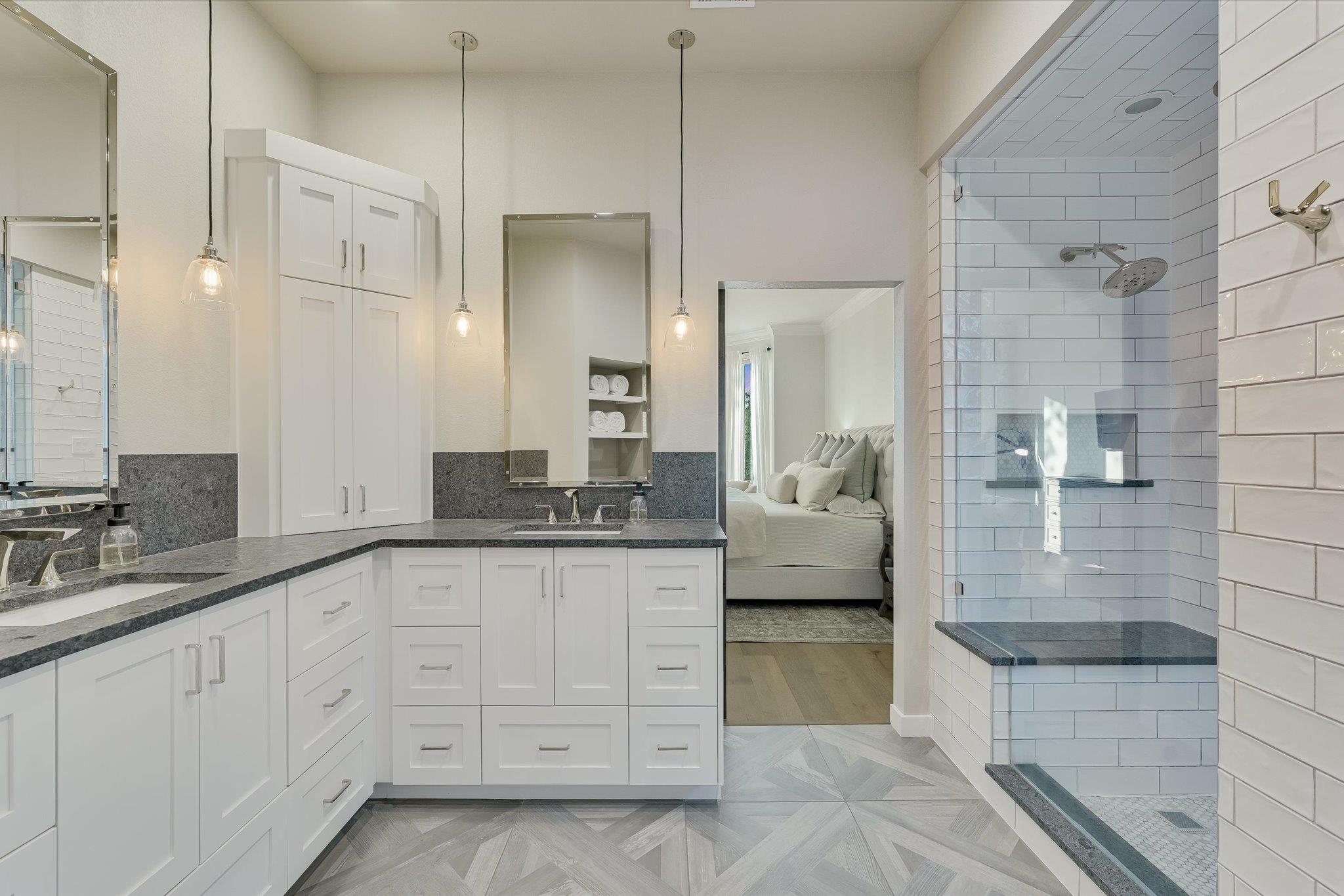 10129 Planters Woods Dr, Austin, TX 78730