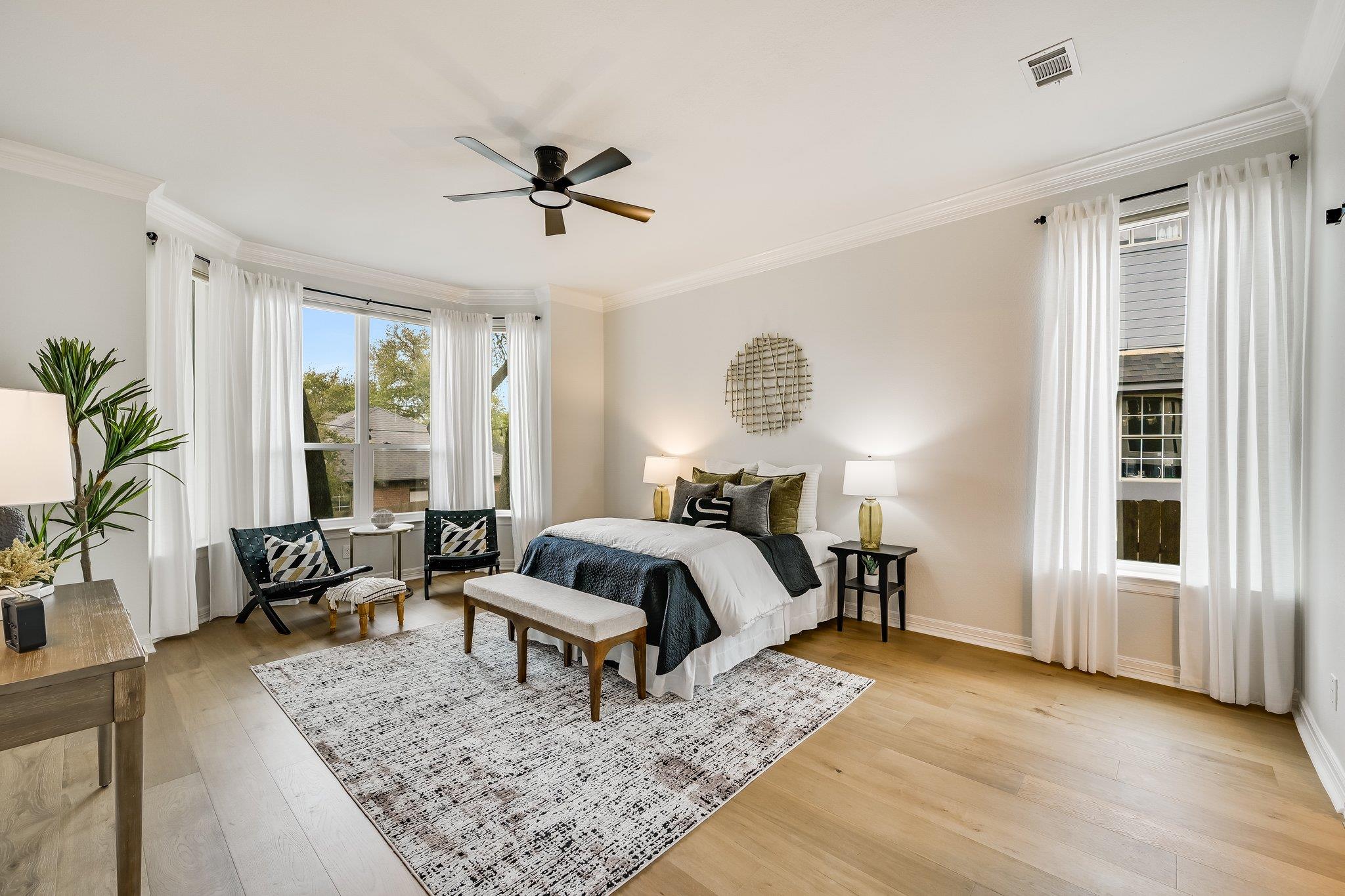 10129 Planters Woods Dr, Austin, TX 78730