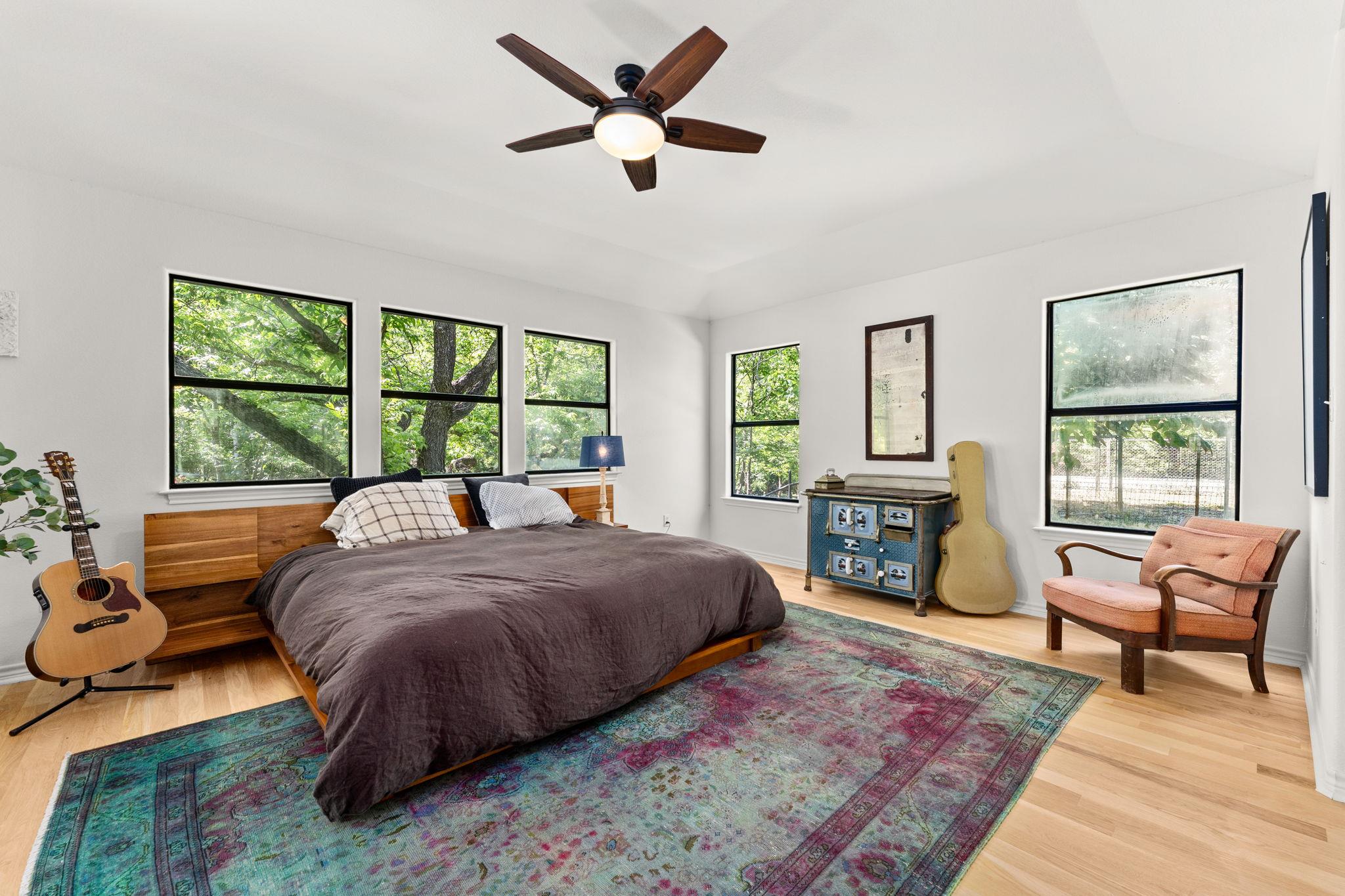 800 Spur 191, Spicewood, TX 78669