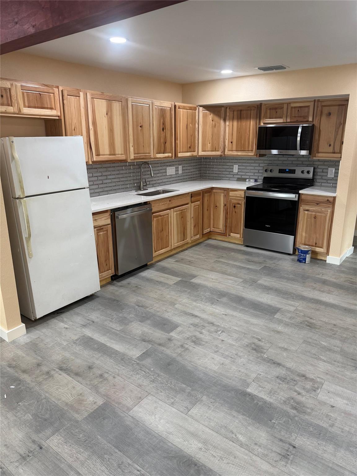 212 Highway 21 E # B, Bastrop, TX 78602