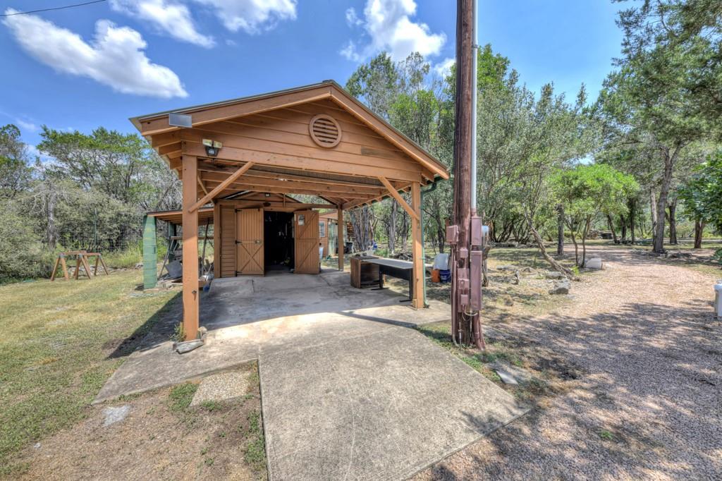 639 Bluff Ridge Ct, New Braunfels, TX 78132