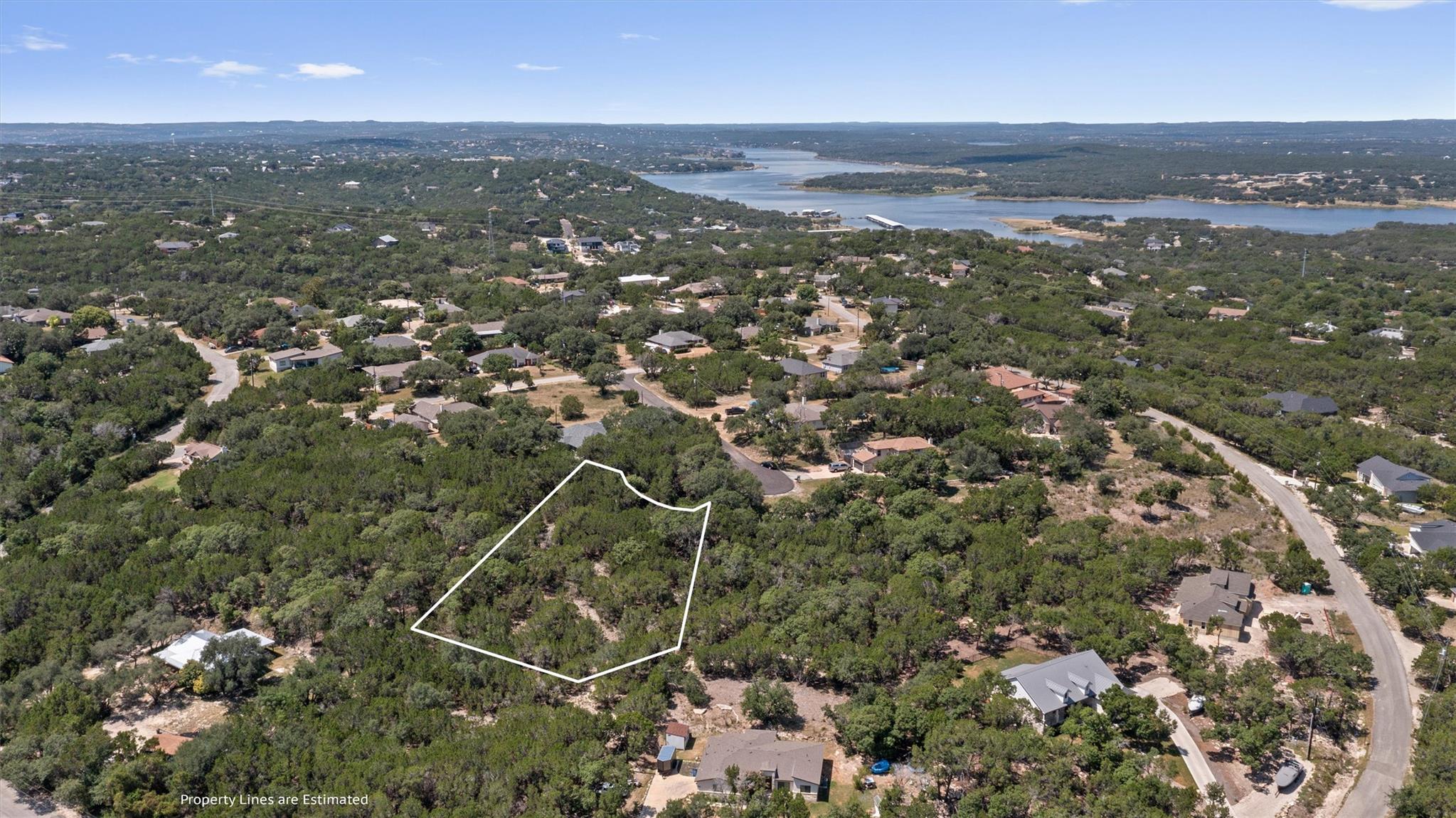 7405 Little Oak Cir, Lago Vista, TX 78645